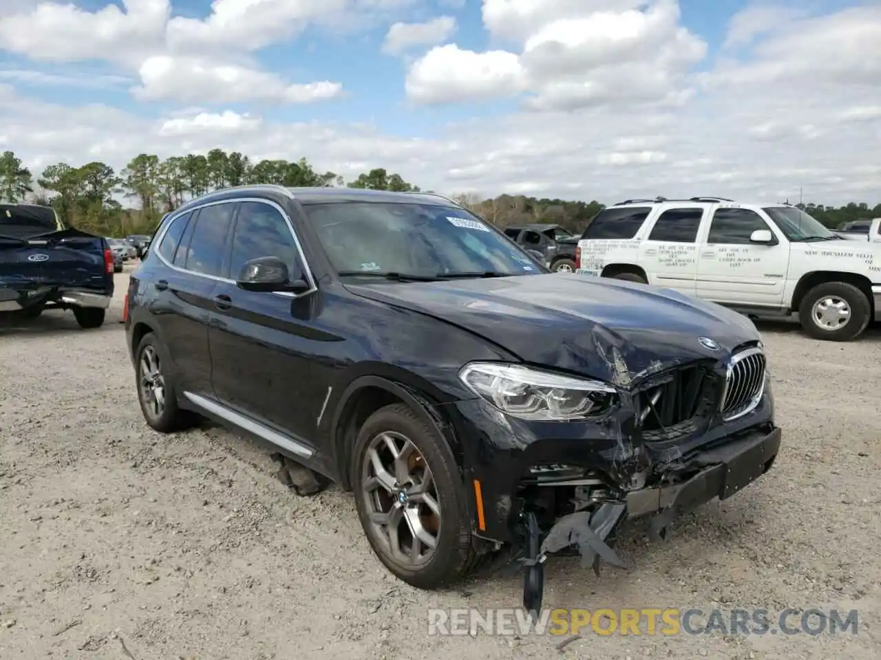 1 Photograph of a damaged car 5UXTY3C01M9F54024 BMW X3 2021