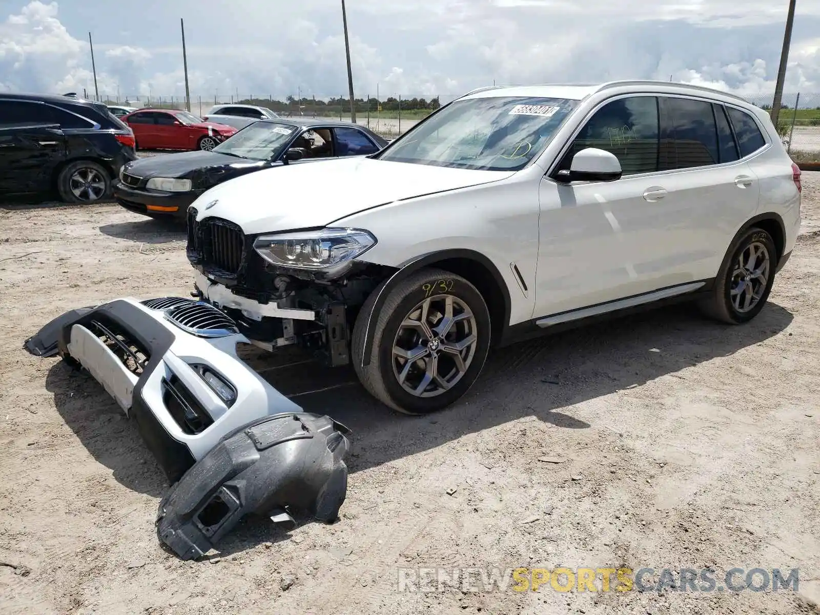 2 Photograph of a damaged car 5UXTY3C01M9F57876 BMW X3 2021