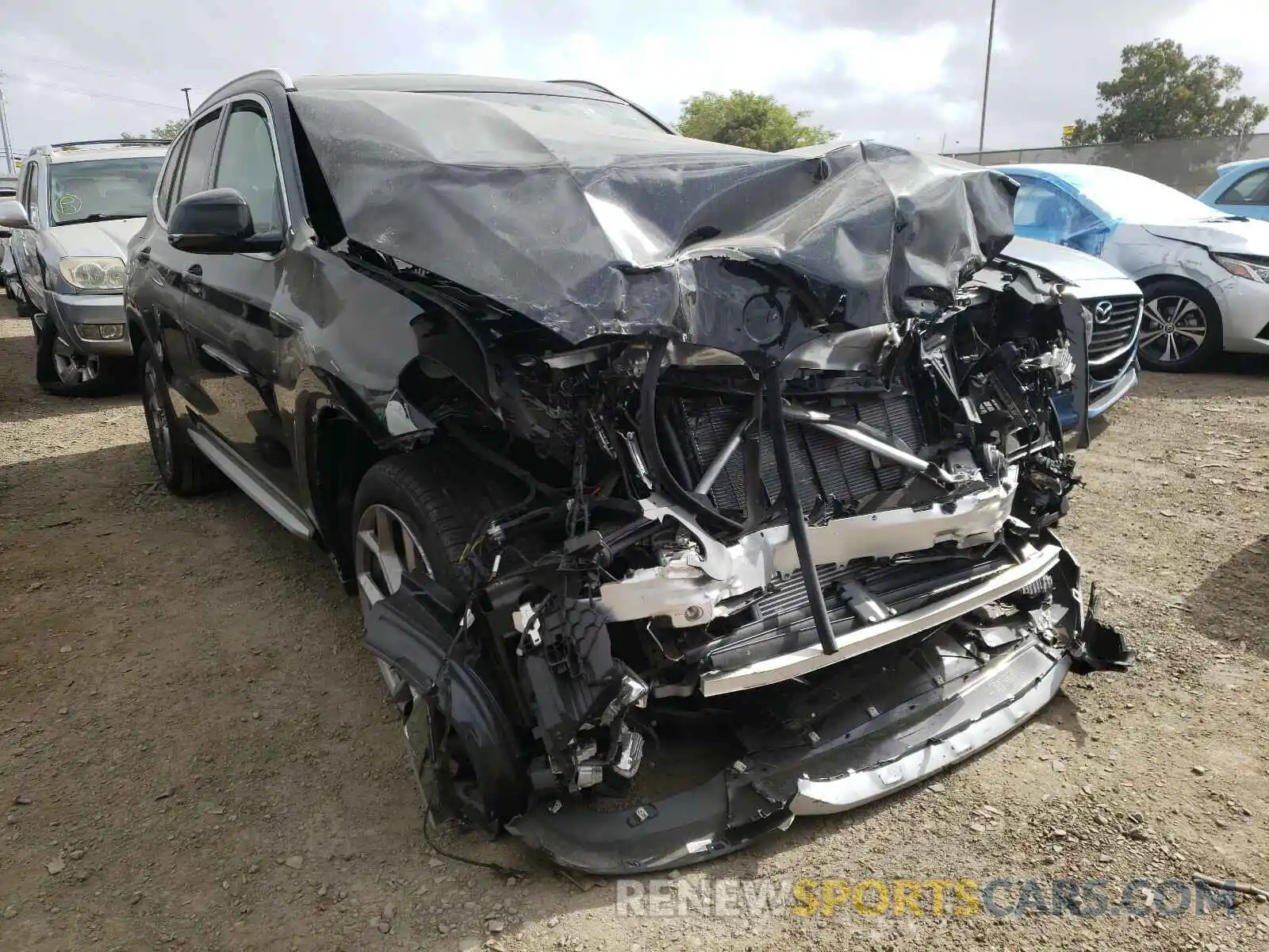 1 Photograph of a damaged car 5UXTY3C01M9F84219 BMW X3 2021