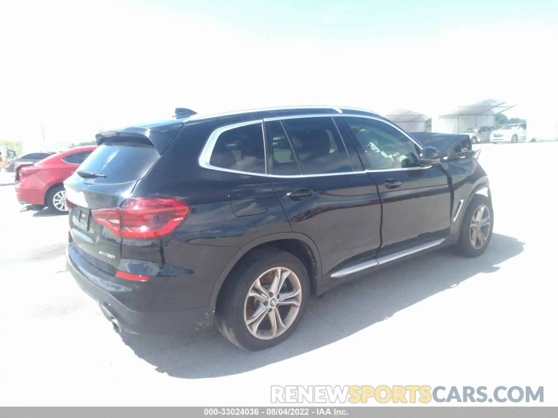 4 Фотография поврежденного автомобиля 5UXTY3C02M9E42932 BMW X3 2021