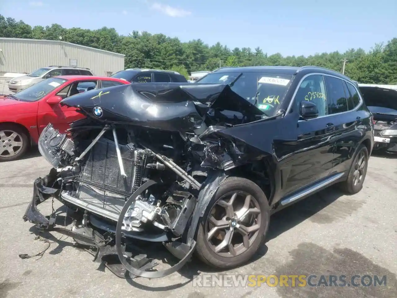 2 Photograph of a damaged car 5UXTY3C02M9F68336 BMW X3 2021