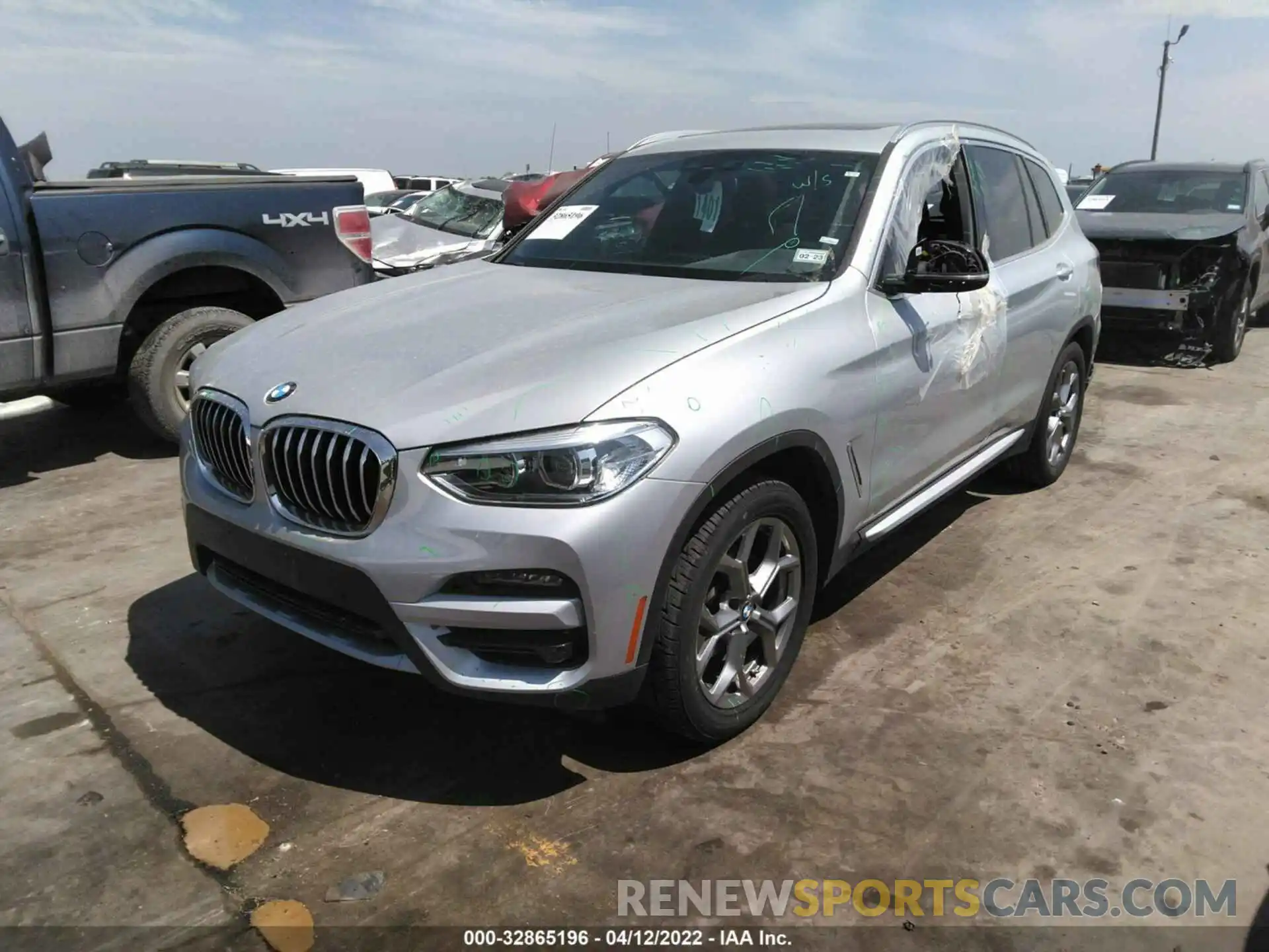 2 Photograph of a damaged car 5UXTY3C02M9F78204 BMW X3 2021