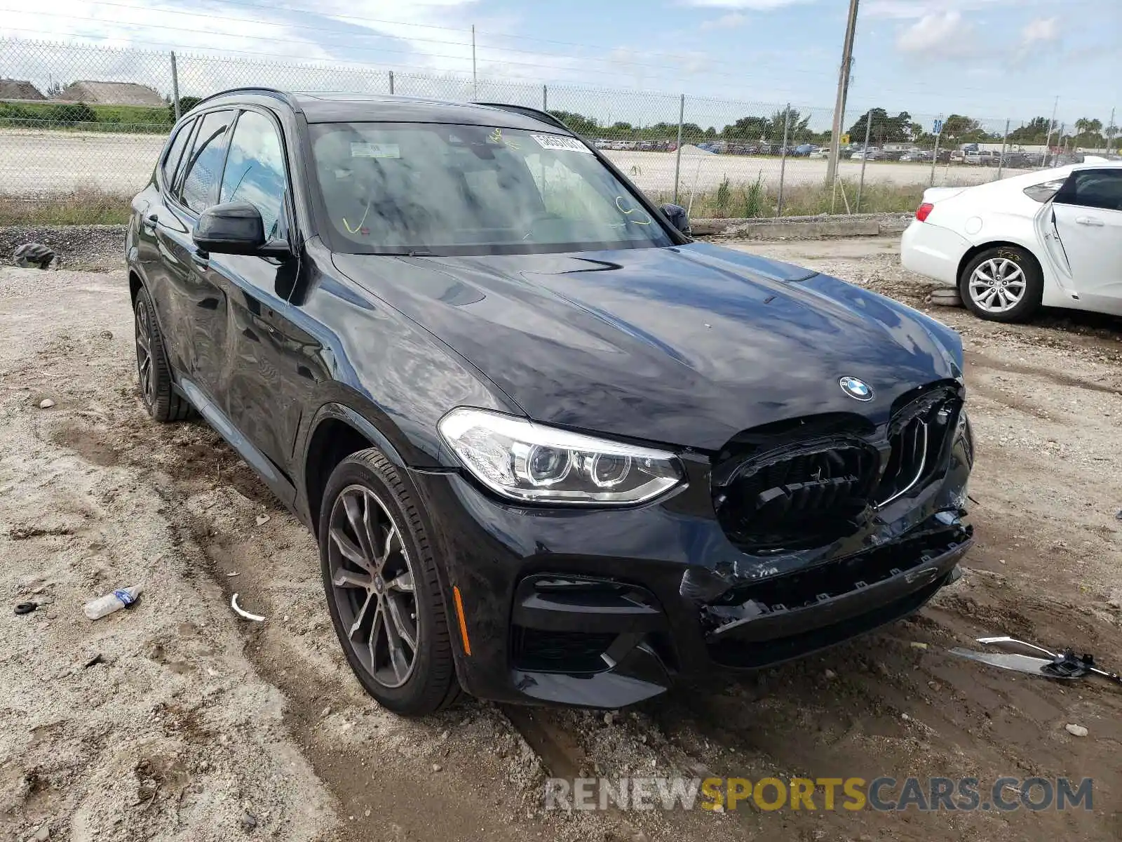 1 Photograph of a damaged car 5UXTY3C02M9G53886 BMW X3 2021