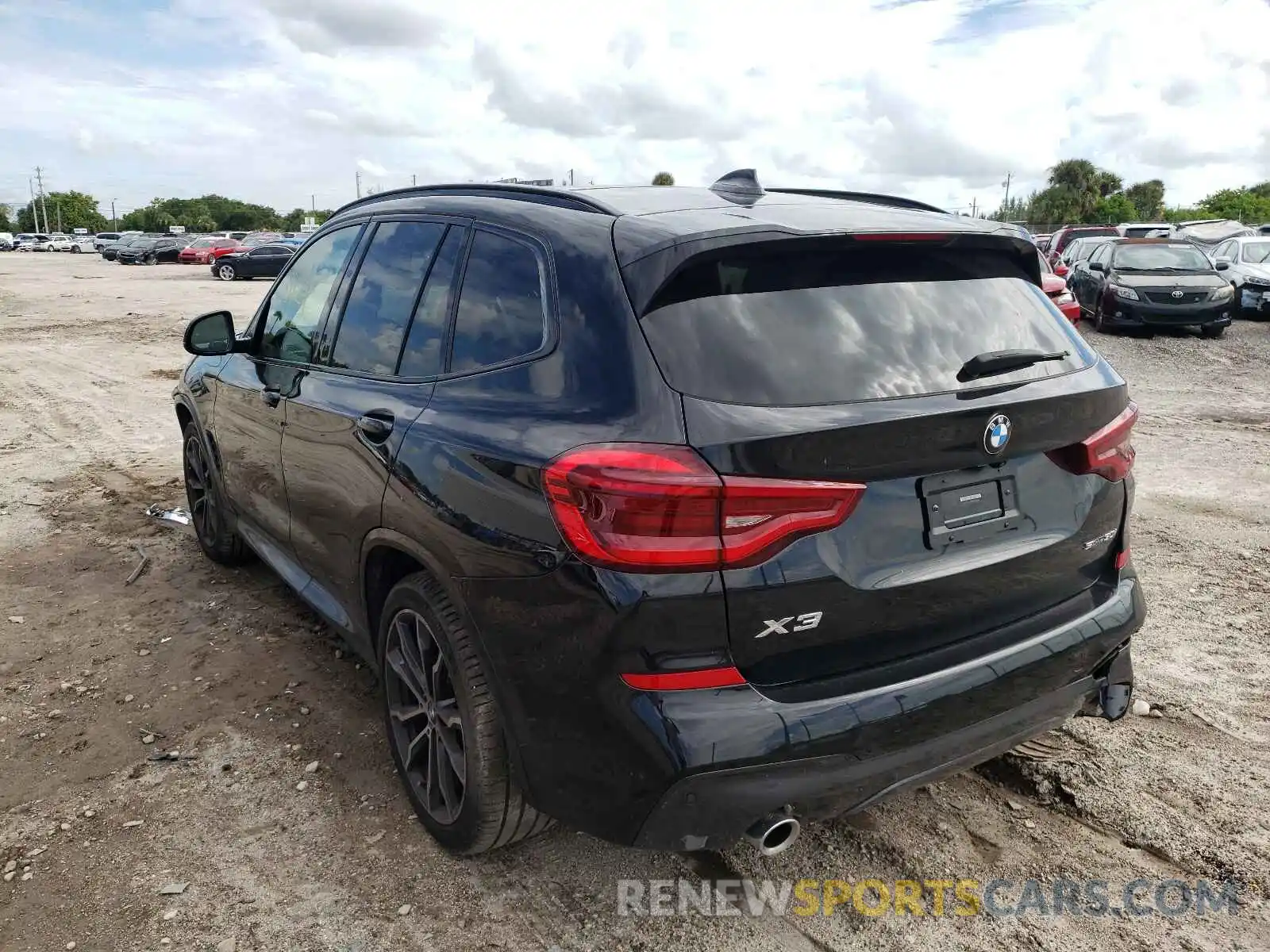 3 Photograph of a damaged car 5UXTY3C02M9G53886 BMW X3 2021