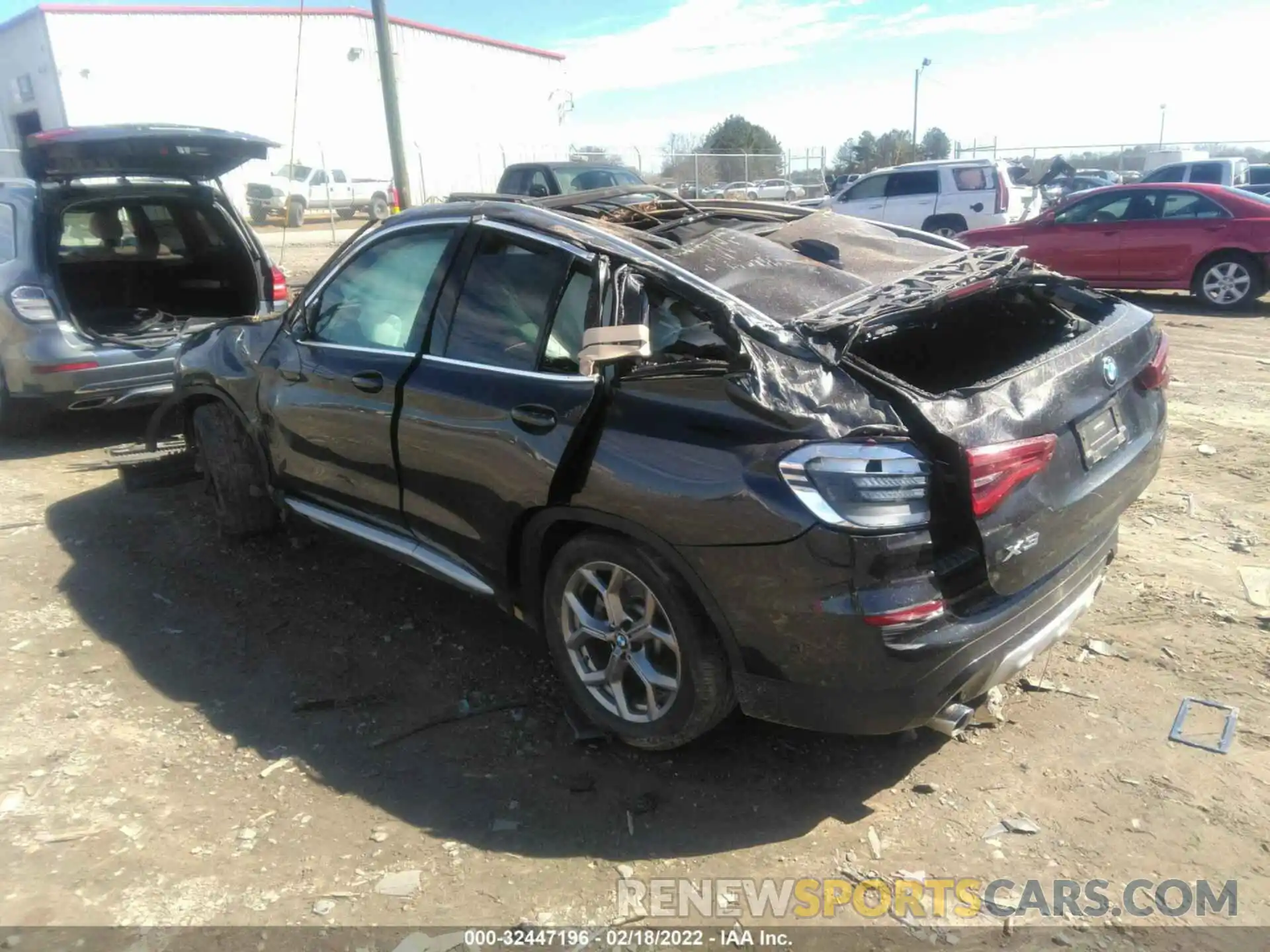 3 Photograph of a damaged car 5UXTY3C03M9D72888 BMW X3 2021