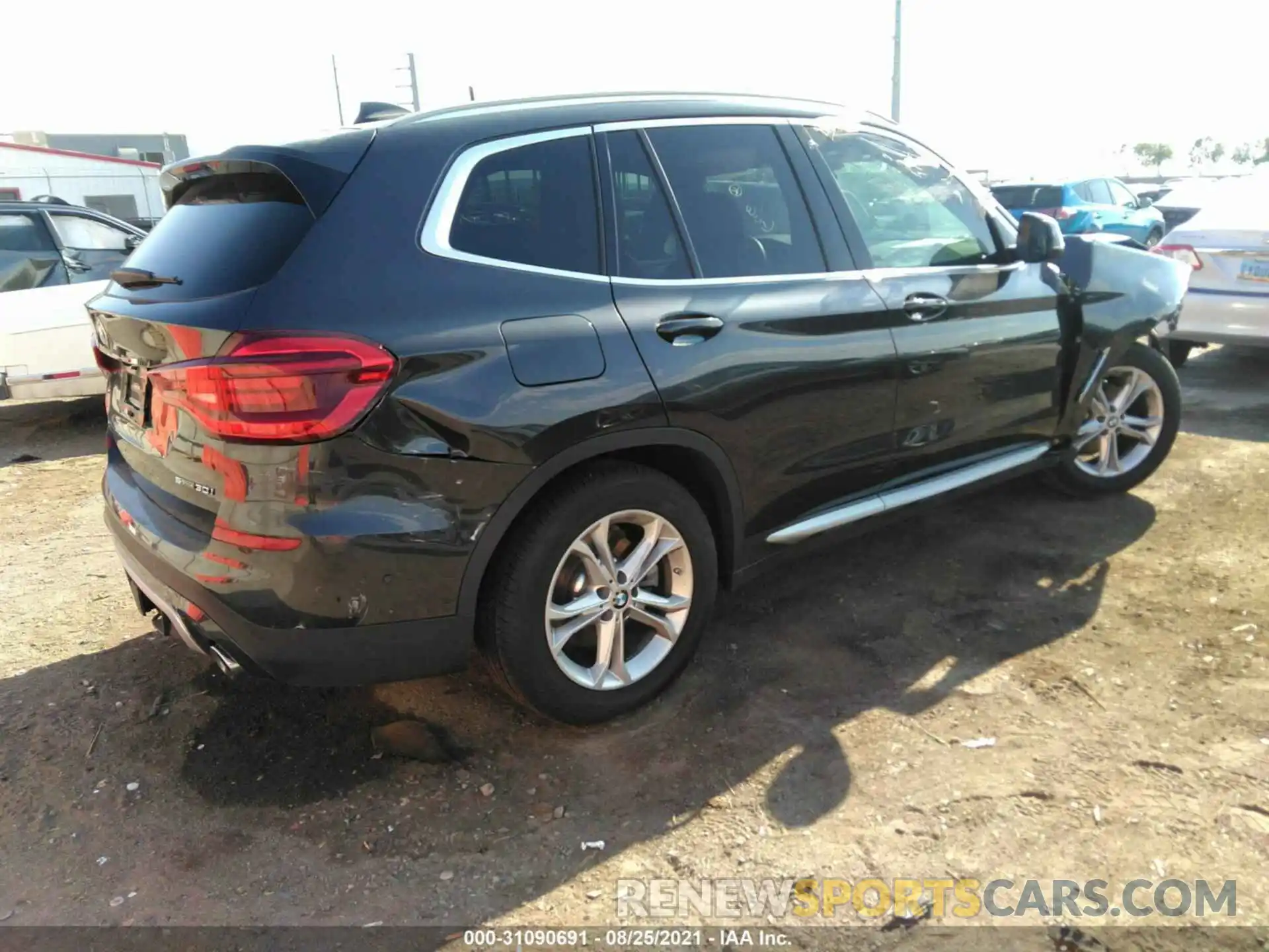 4 Фотография поврежденного автомобиля 5UXTY3C03M9G31248 BMW X3 2021