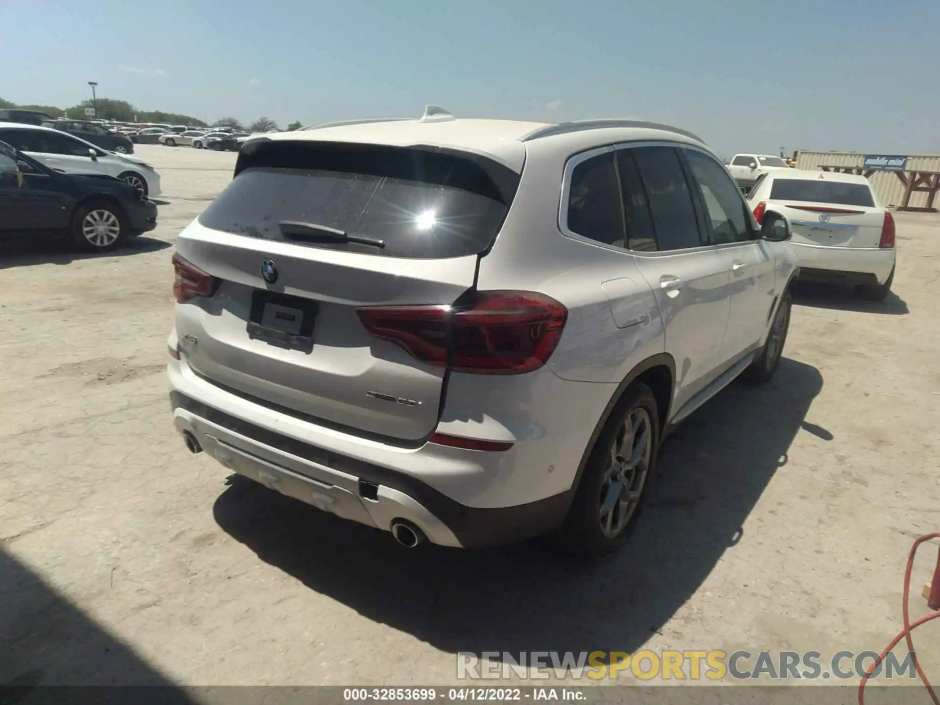 4 Фотография поврежденного автомобиля 5UXTY3C03M9G31783 BMW X3 2021