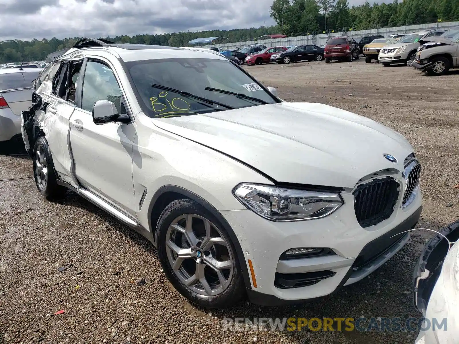 1 Photograph of a damaged car 5UXTY3C04M9E67363 BMW X3 2021