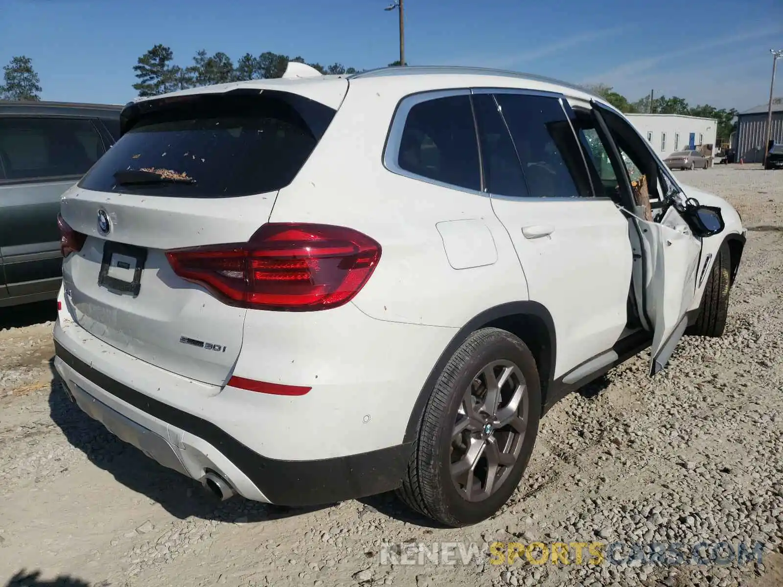 4 Фотография поврежденного автомобиля 5UXTY3C04M9F00572 BMW X3 2021