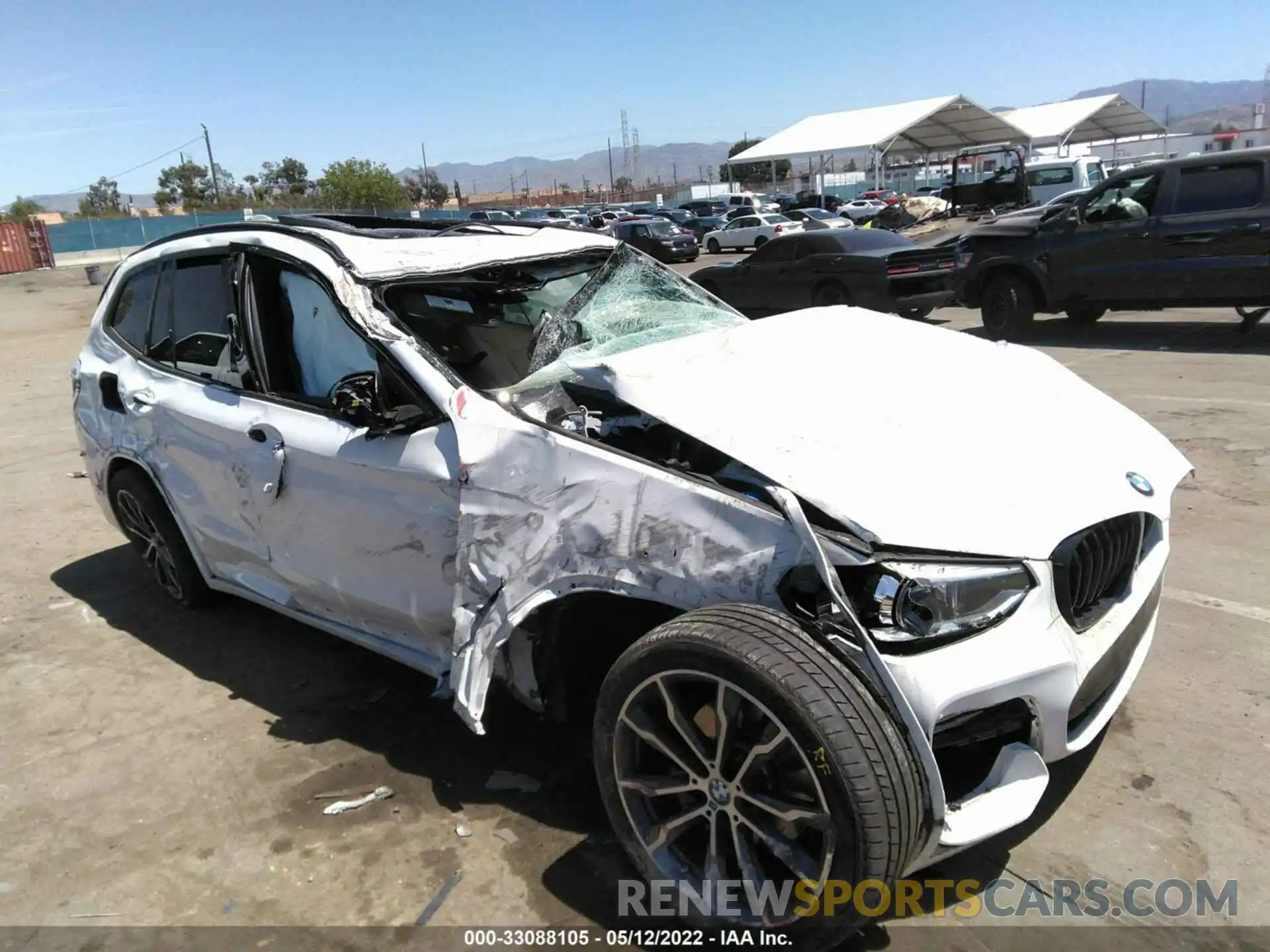 1 Photograph of a damaged car 5UXTY3C04M9G11672 BMW X3 2021