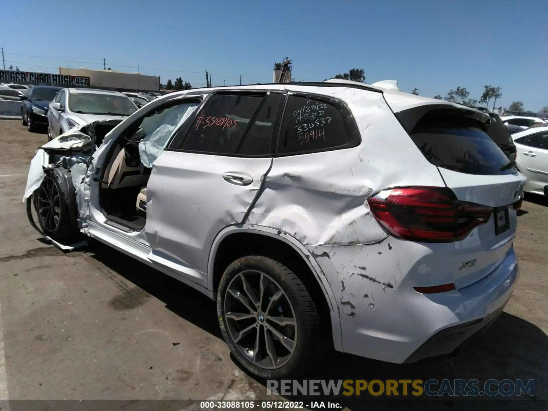 3 Photograph of a damaged car 5UXTY3C04M9G11672 BMW X3 2021