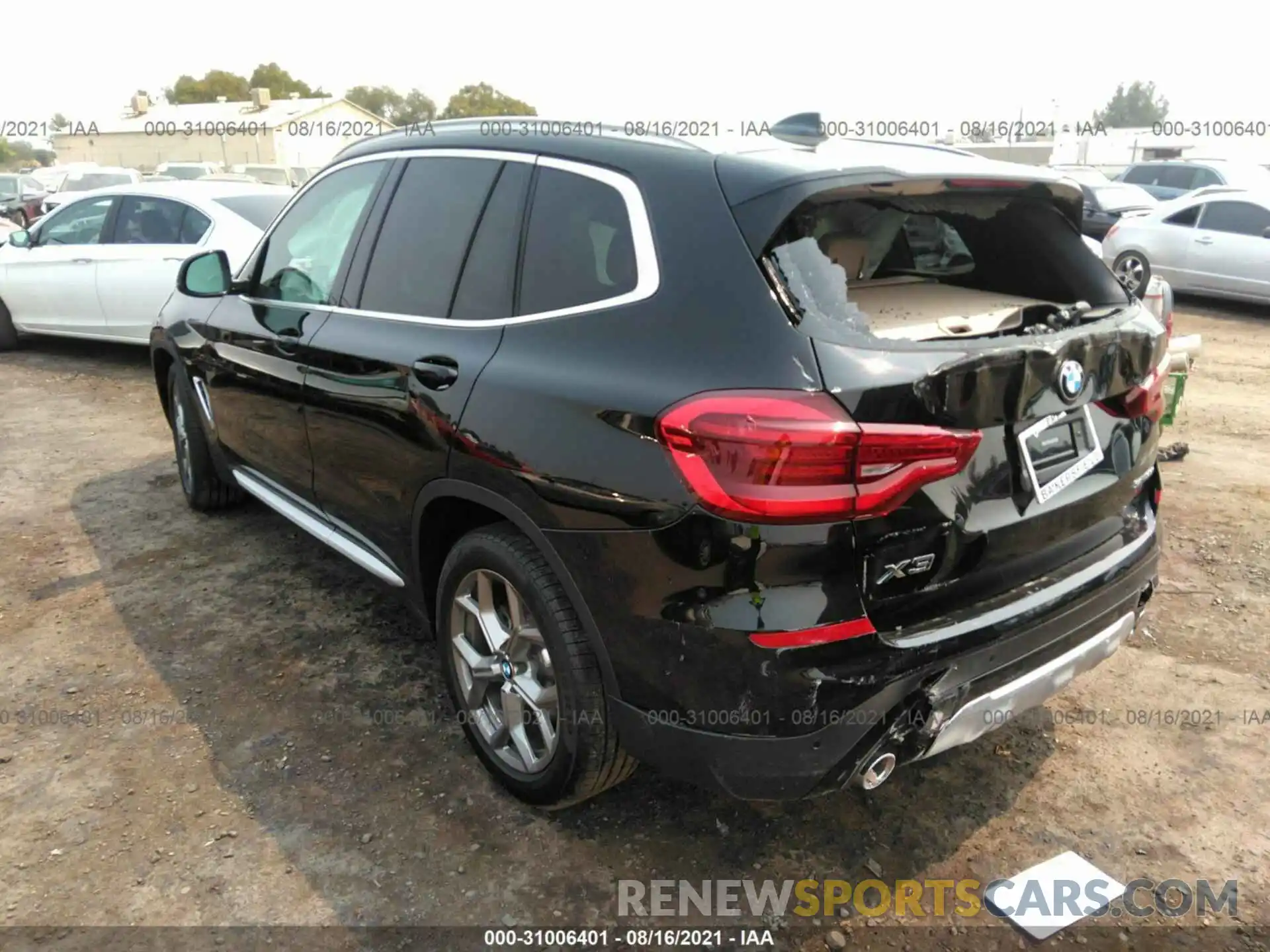 3 Photograph of a damaged car 5UXTY3C04M9G67370 BMW X3 2021