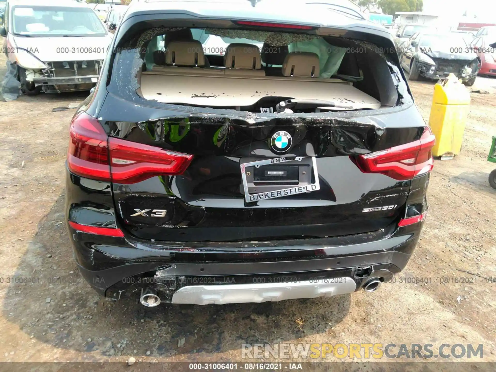 6 Photograph of a damaged car 5UXTY3C04M9G67370 BMW X3 2021