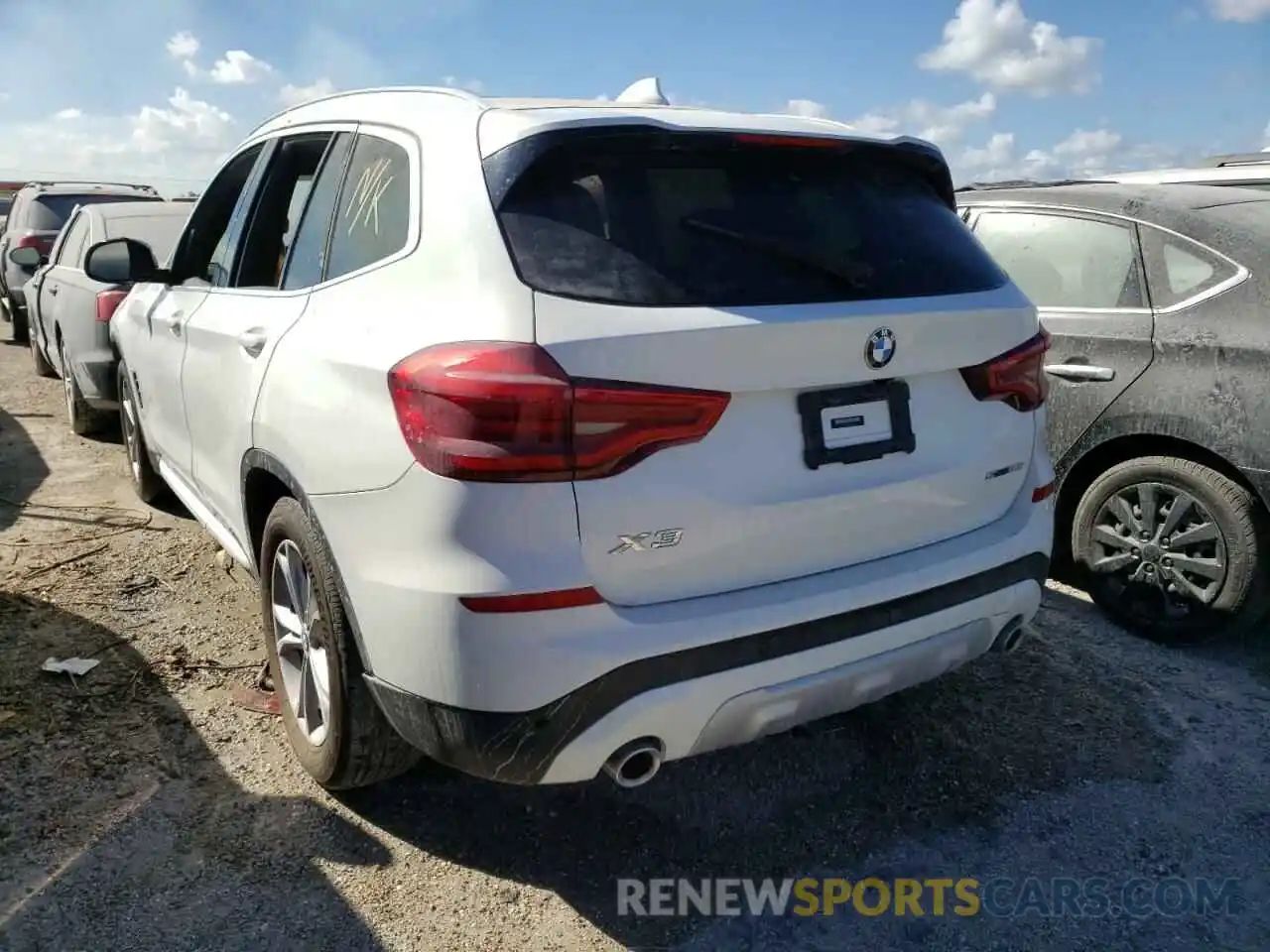 3 Photograph of a damaged car 5UXTY3C04M9H02781 BMW X3 2021