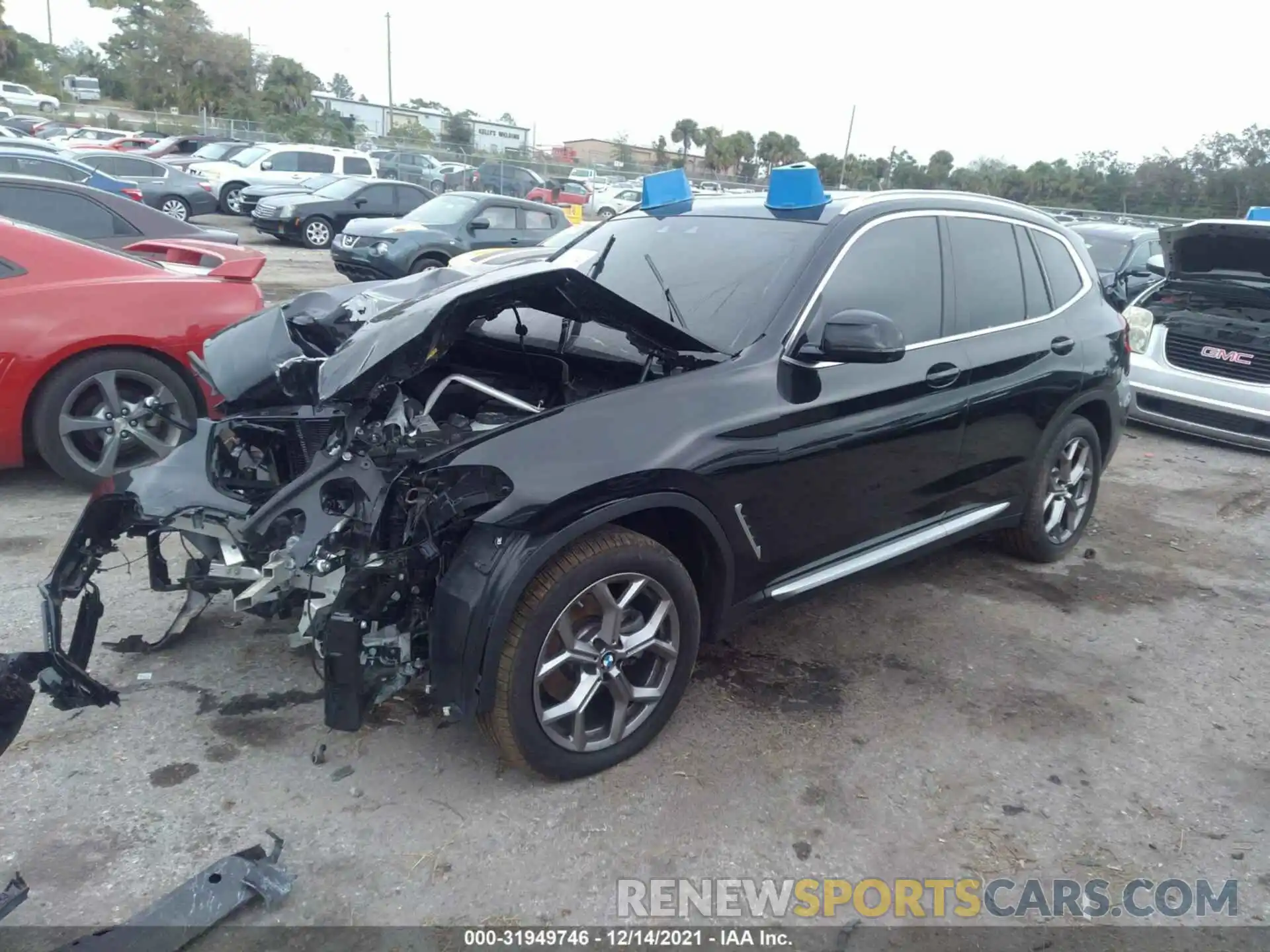 2 Photograph of a damaged car 5UXTY3C04M9H64357 BMW X3 2021