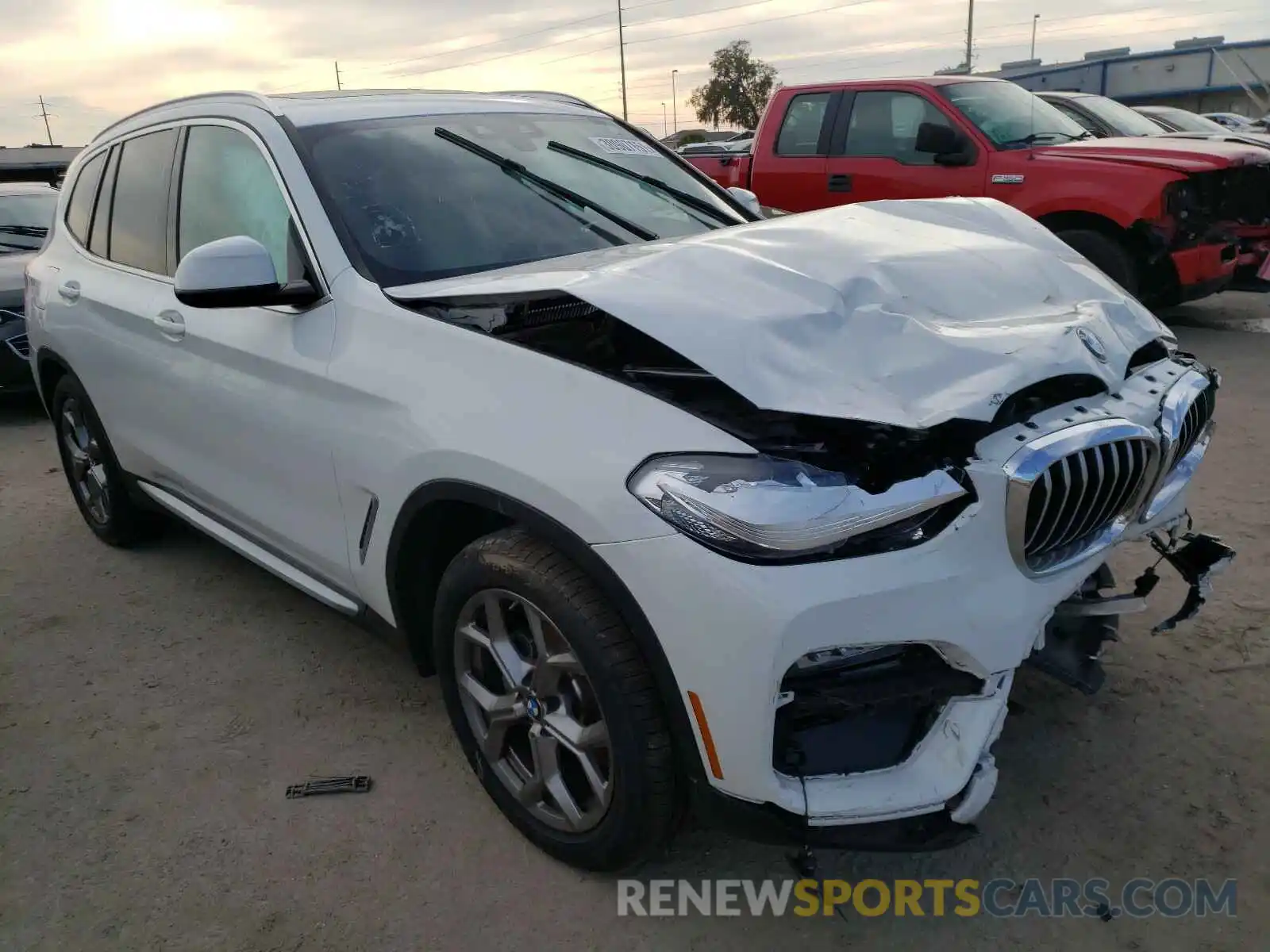 1 Photograph of a damaged car 5UXTY3C05M9E36963 BMW X3 2021