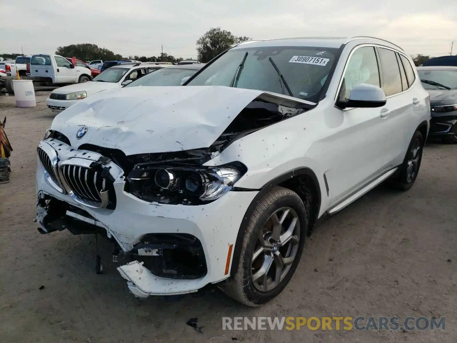 2 Photograph of a damaged car 5UXTY3C05M9E36963 BMW X3 2021