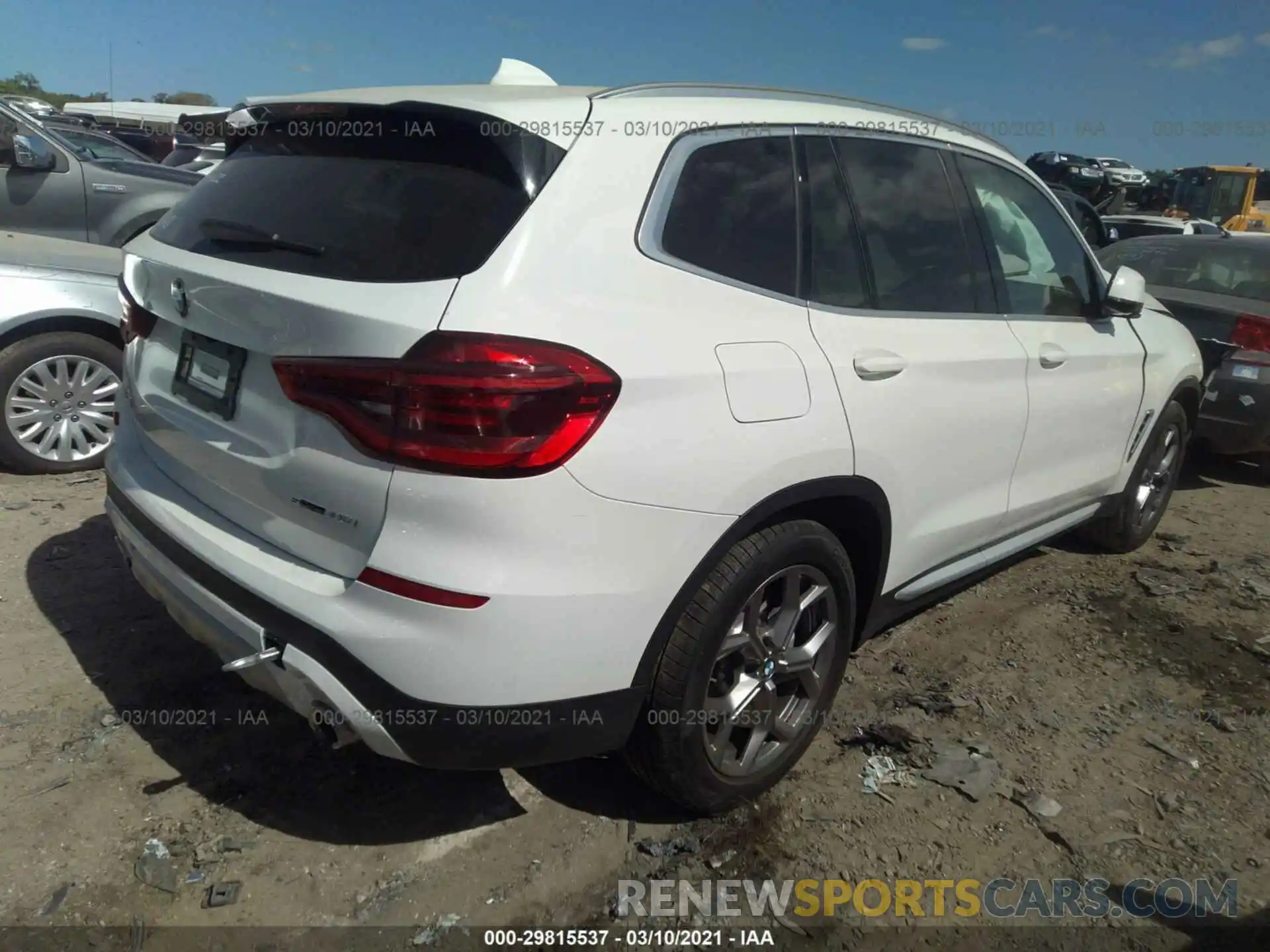 4 Фотография поврежденного автомобиля 5UXTY3C05M9E68943 BMW X3 2021