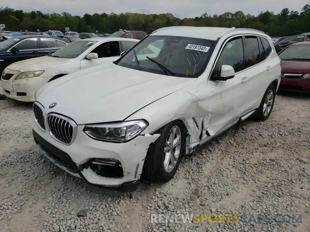 2 Photograph of a damaged car 5UXTY3C05M9F98267 BMW X3 2021