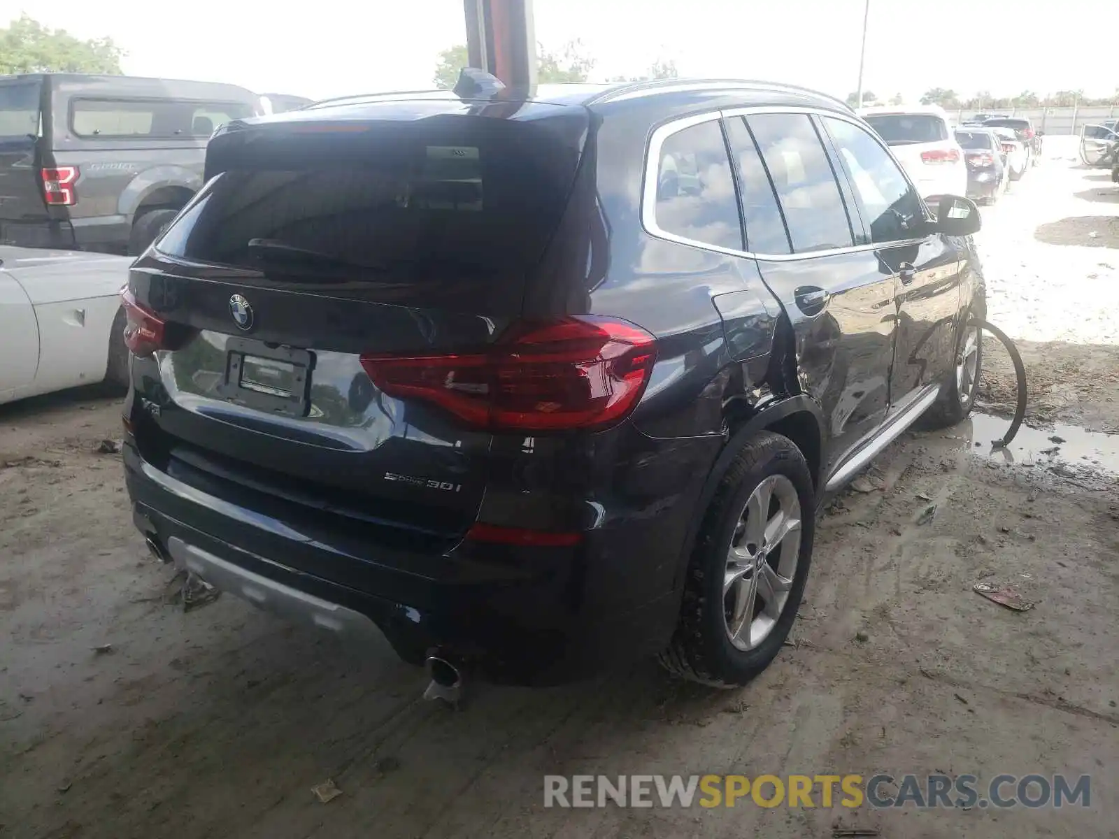 4 Фотография поврежденного автомобиля 5UXTY3C05M9H10114 BMW X3 2021