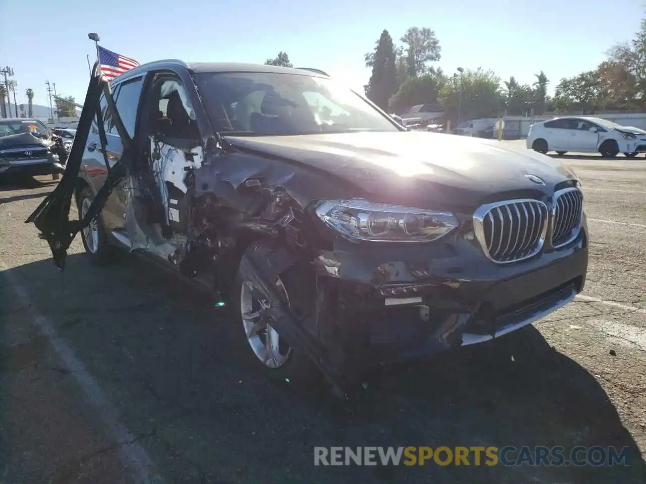 1 Photograph of a damaged car 5UXTY3C05M9H37782 BMW X3 2021