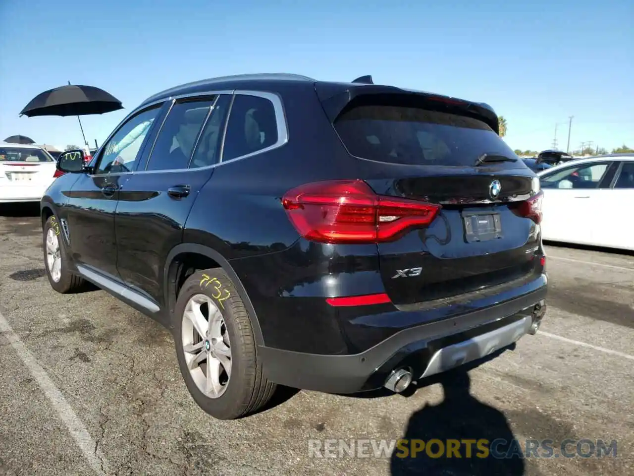 3 Photograph of a damaged car 5UXTY3C05M9H37782 BMW X3 2021