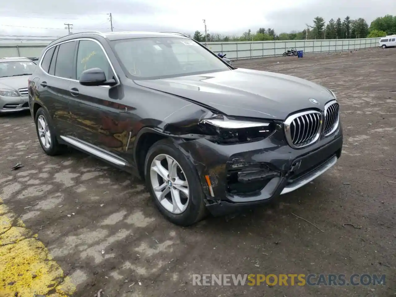 1 Photograph of a damaged car 5UXTY3C05M9H76338 BMW X3 2021