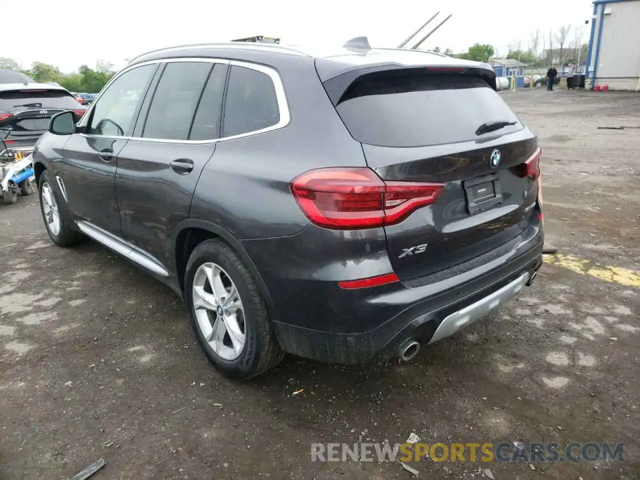 3 Photograph of a damaged car 5UXTY3C05M9H76338 BMW X3 2021