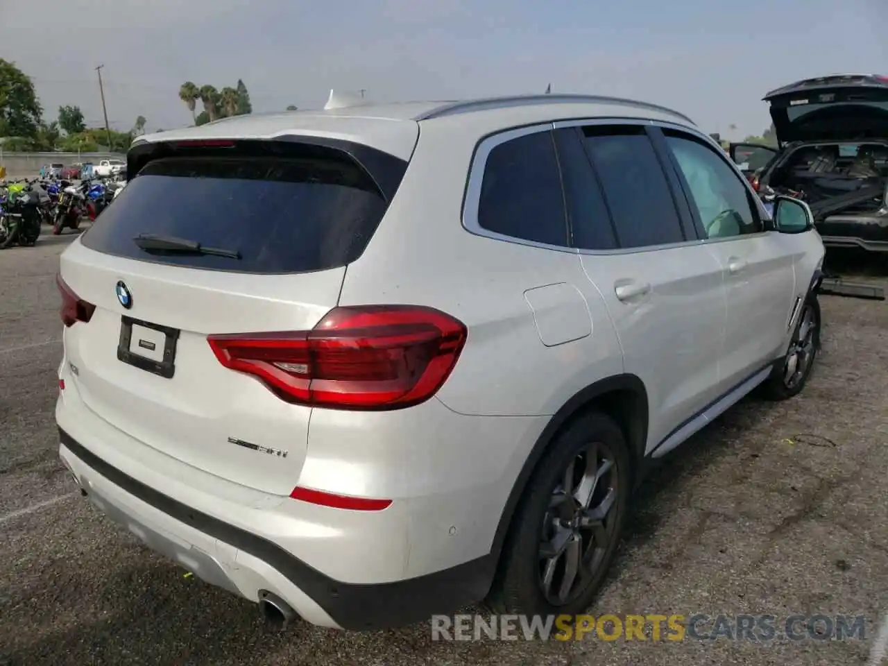 4 Фотография поврежденного автомобиля 5UXTY3C06M9F20922 BMW X3 2021