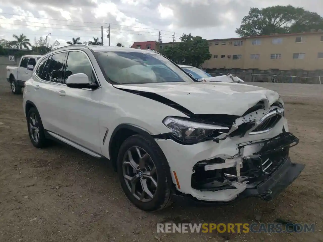 1 Photograph of a damaged car 5UXTY3C06M9F47814 BMW X3 2021