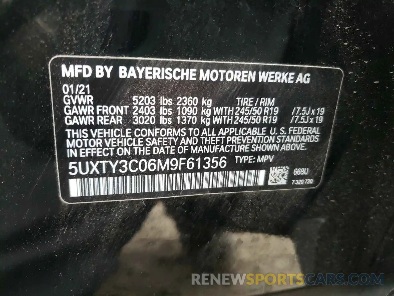 10 Photograph of a damaged car 5UXTY3C06M9F61356 BMW X3 2021