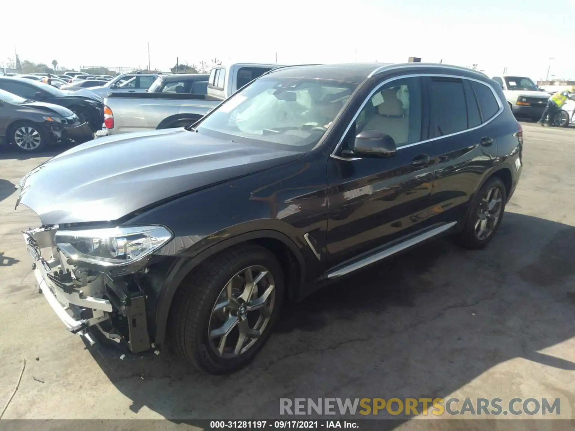 2 Photograph of a damaged car 5UXTY3C06M9G11639 BMW X3 2021