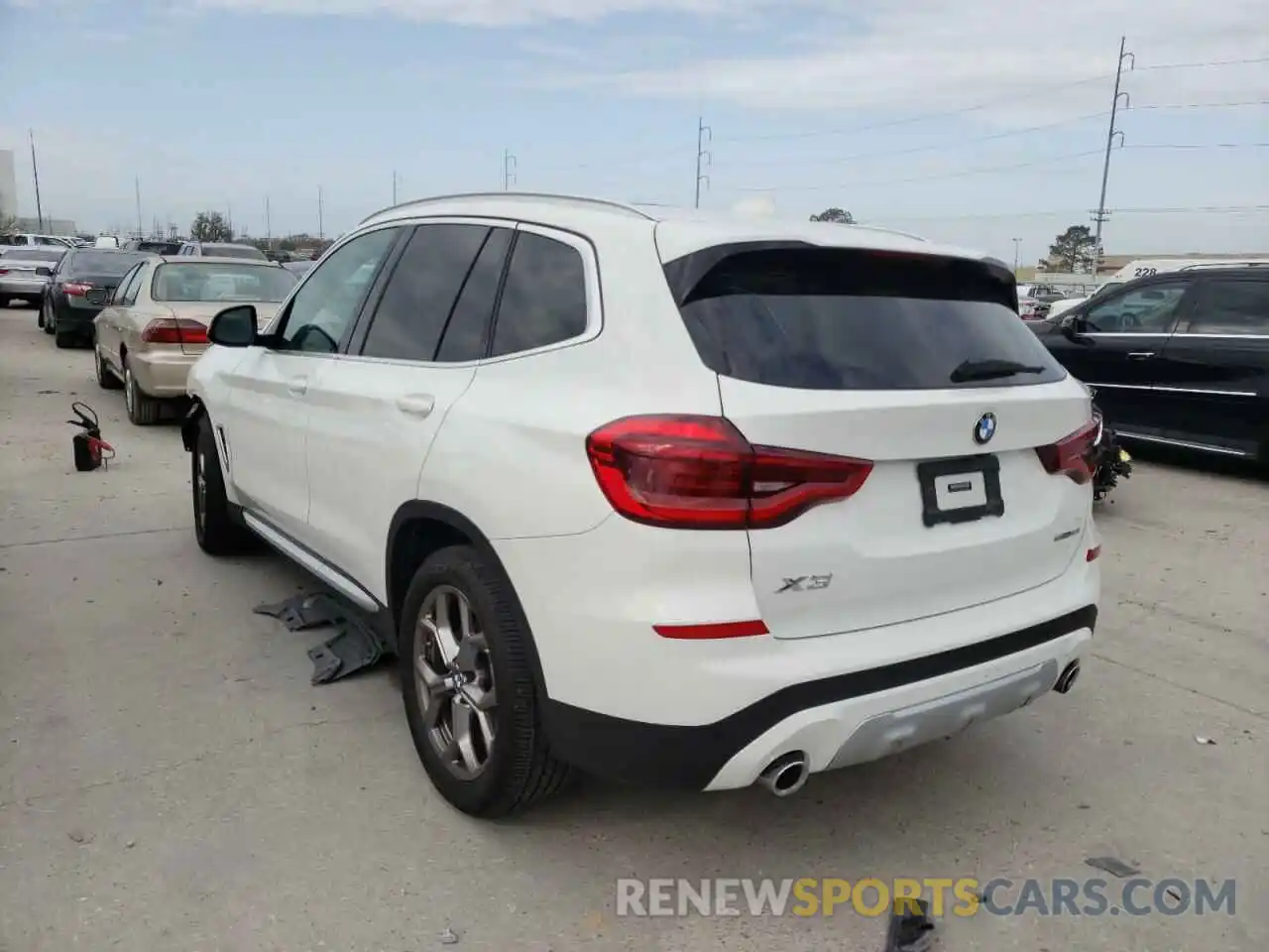 3 Photograph of a damaged car 5UXTY3C06M9G75938 BMW X3 2021