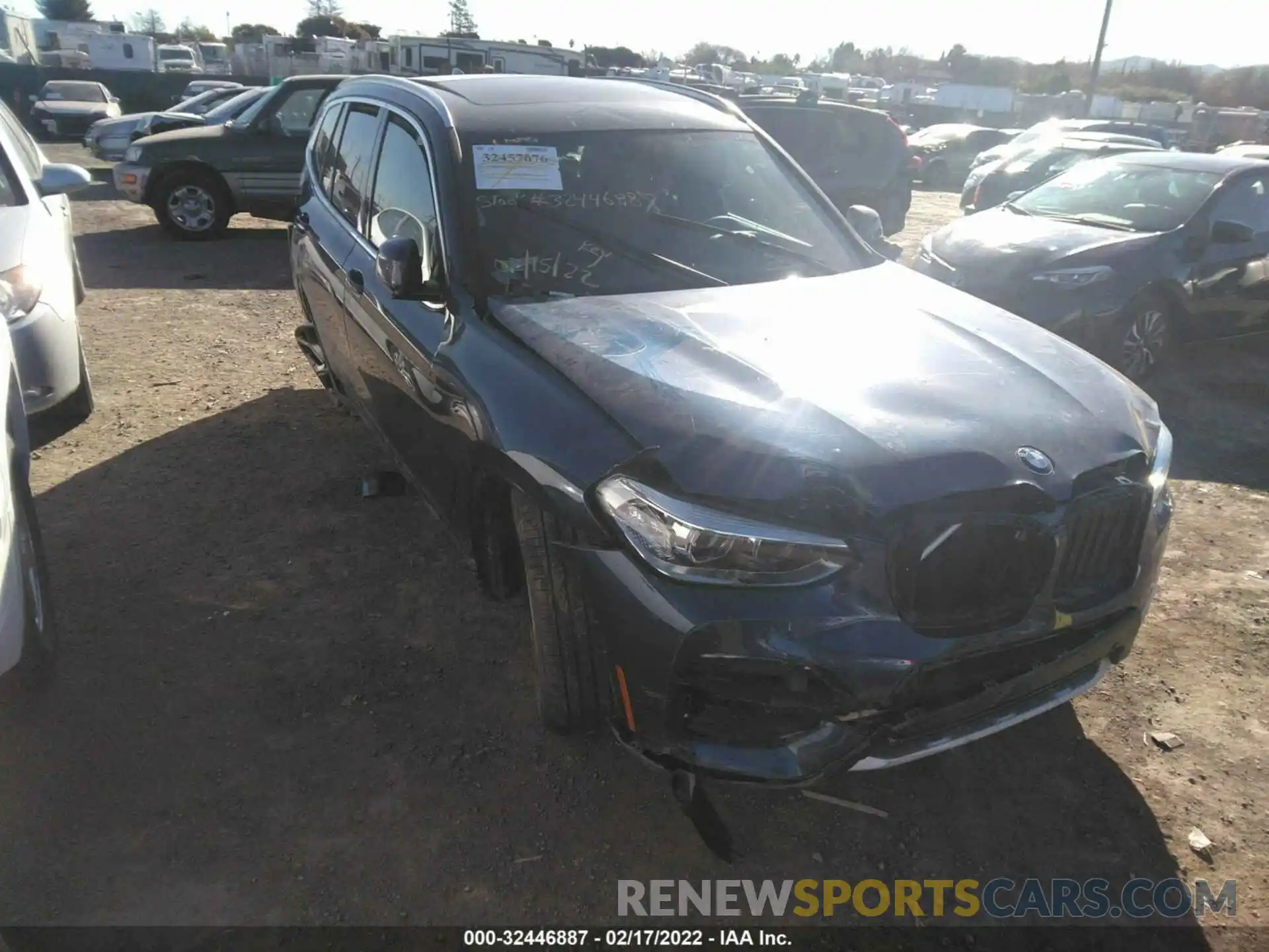 1 Photograph of a damaged car 5UXTY3C06M9H25365 BMW X3 2021