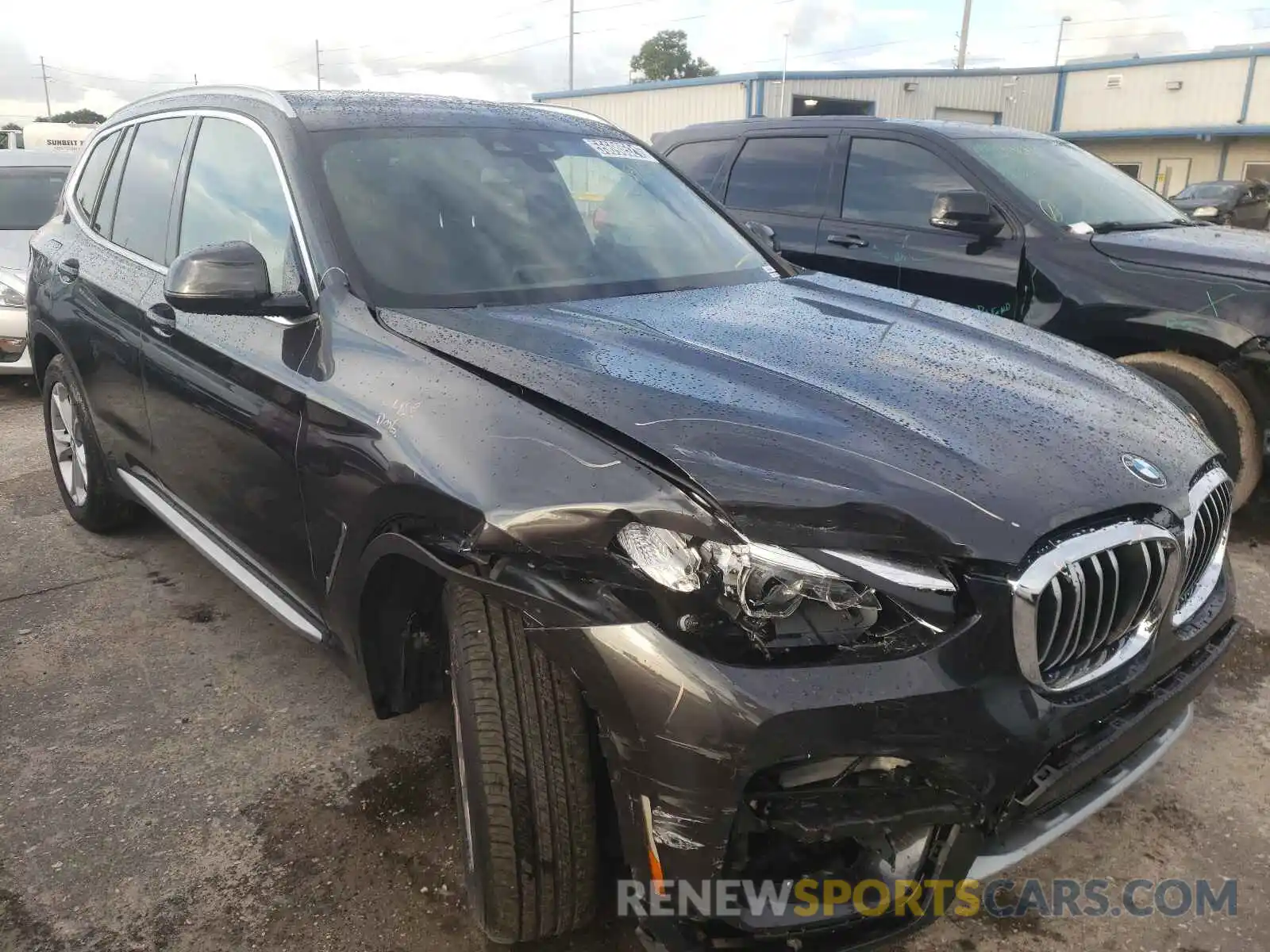 1 Photograph of a damaged car 5UXTY3C06M9H75814 BMW X3 2021