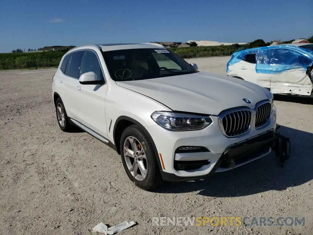 1 Photograph of a damaged car 5UXTY3C06M9H97036 BMW X3 2021