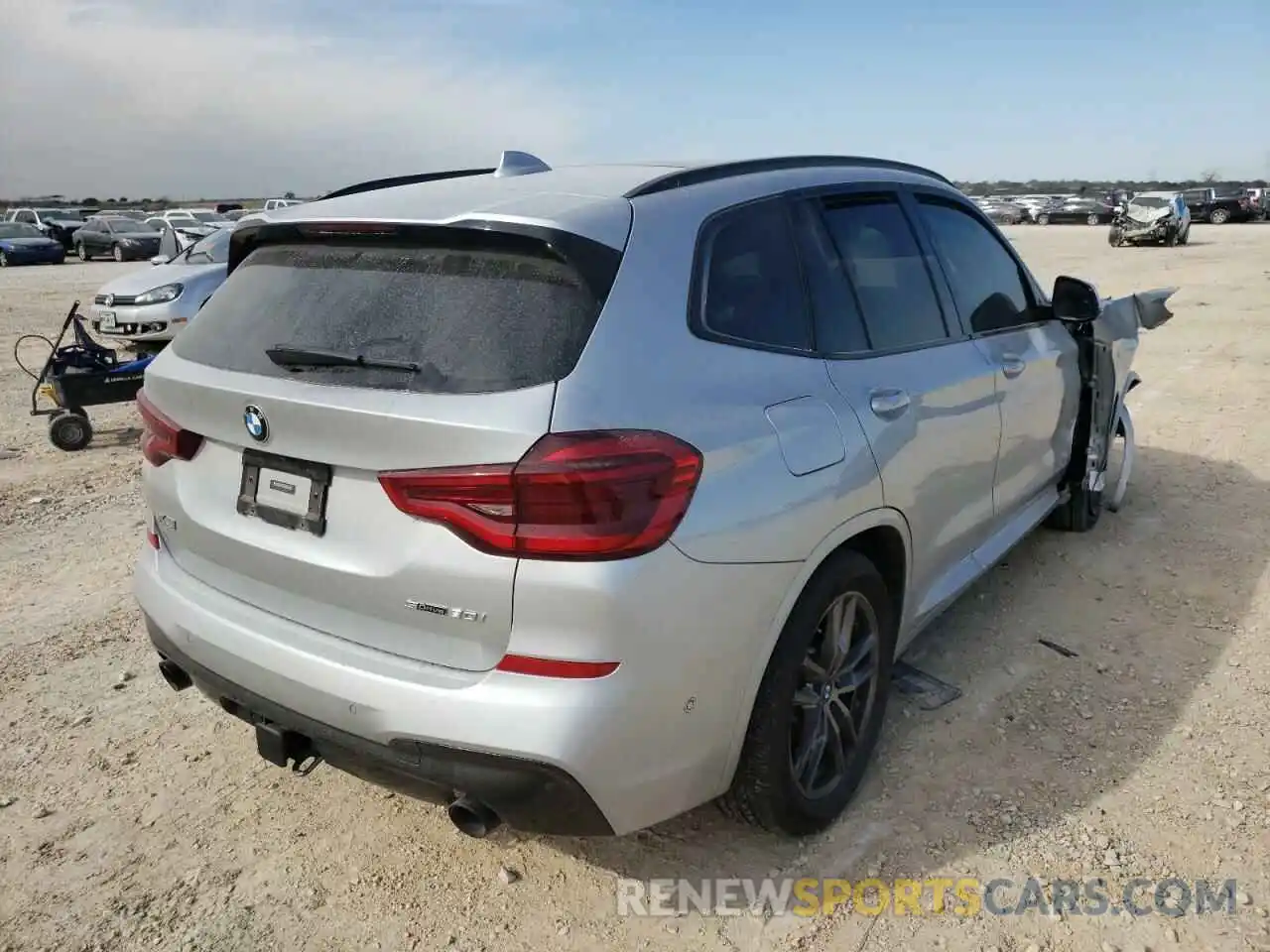 4 Фотография поврежденного автомобиля 5UXTY3C07M9F21545 BMW X3 2021