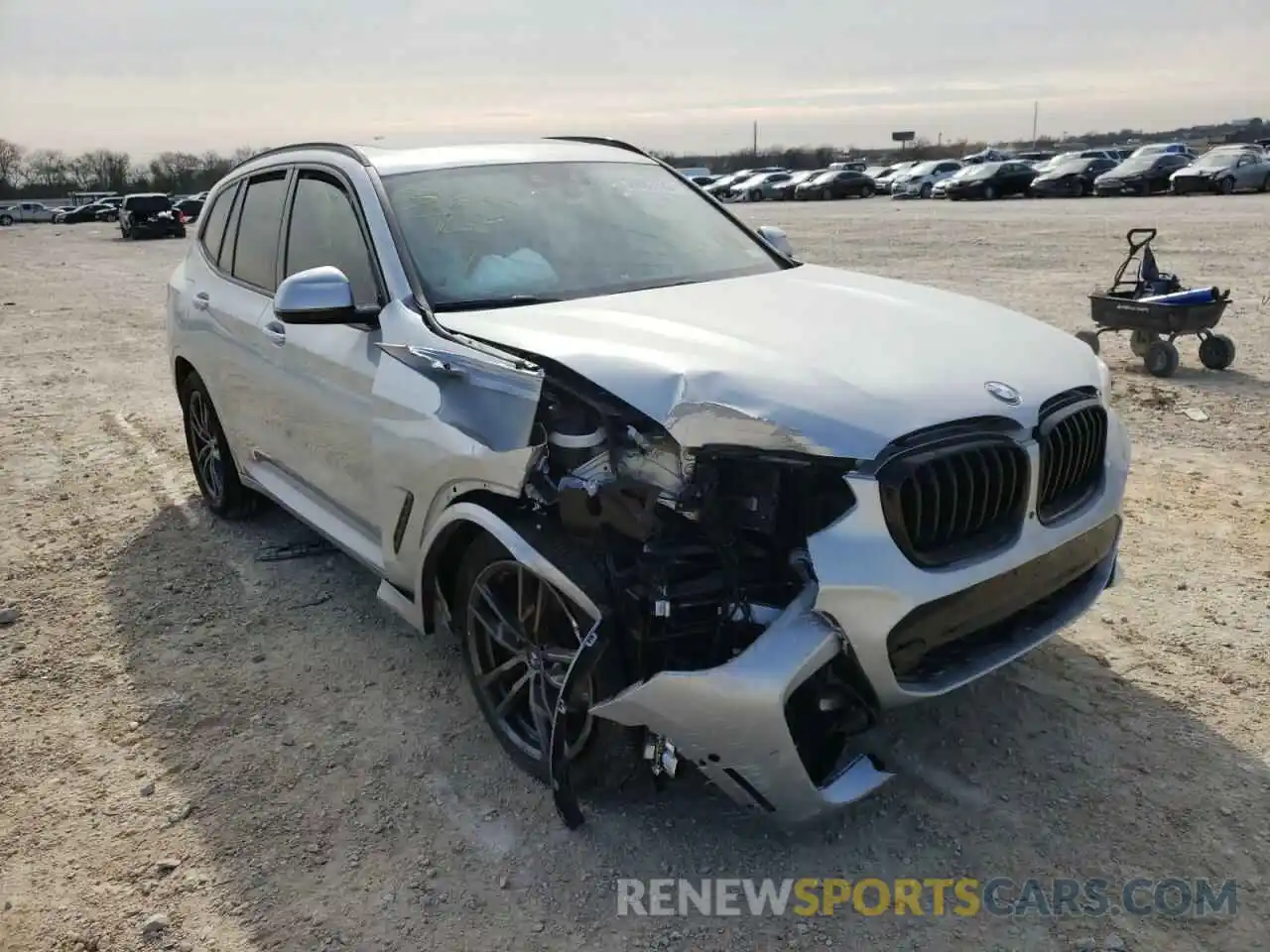 9 Photograph of a damaged car 5UXTY3C07M9F21545 BMW X3 2021