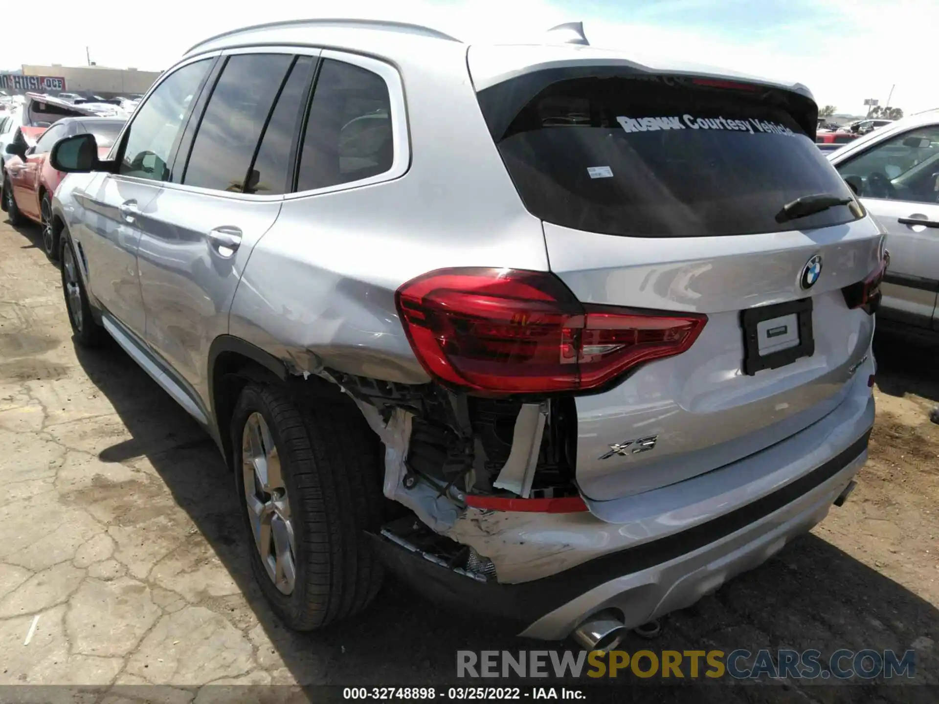 3 Photograph of a damaged car 5UXTY3C07M9G42303 BMW X3 2021