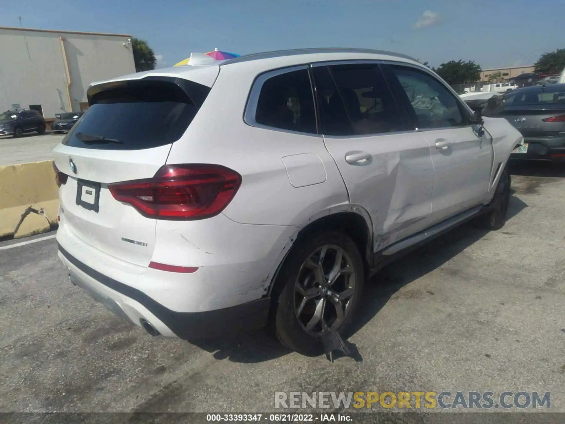 4 Фотография поврежденного автомобиля 5UXTY3C08M9E85557 BMW X3 2021