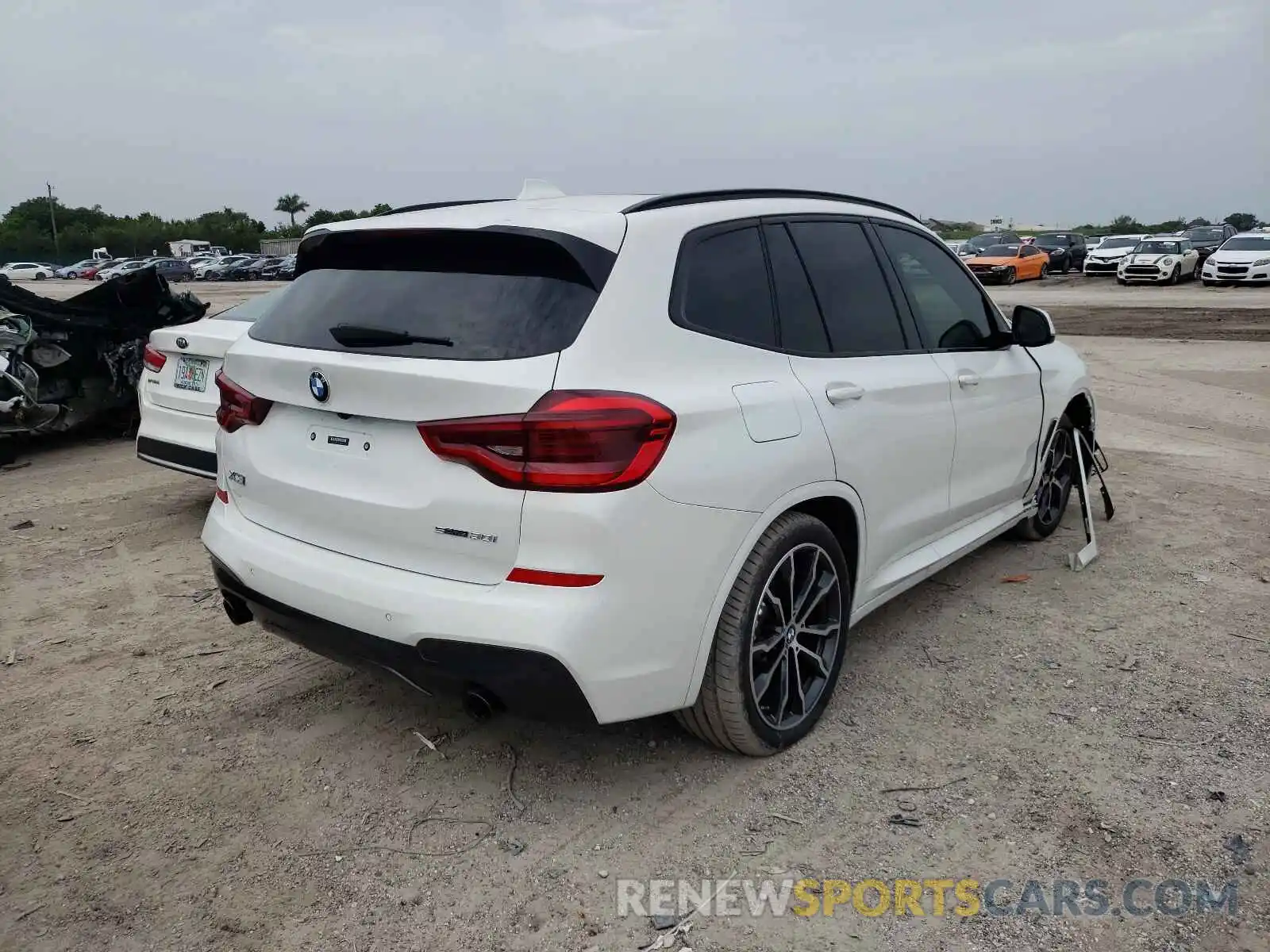 4 Фотография поврежденного автомобиля 5UXTY3C08M9F93810 BMW X3 2021