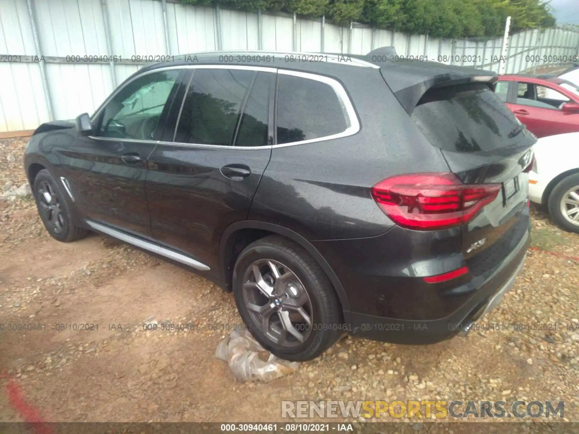 3 Photograph of a damaged car 5UXTY3C08M9G65900 BMW X3 2021