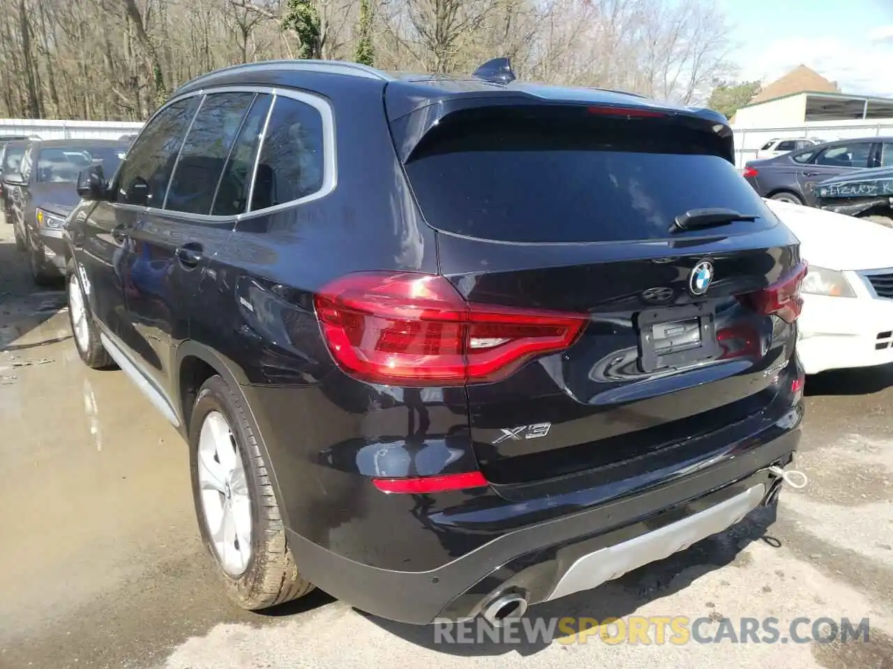 3 Photograph of a damaged car 5UXTY3C08M9H99502 BMW X3 2021