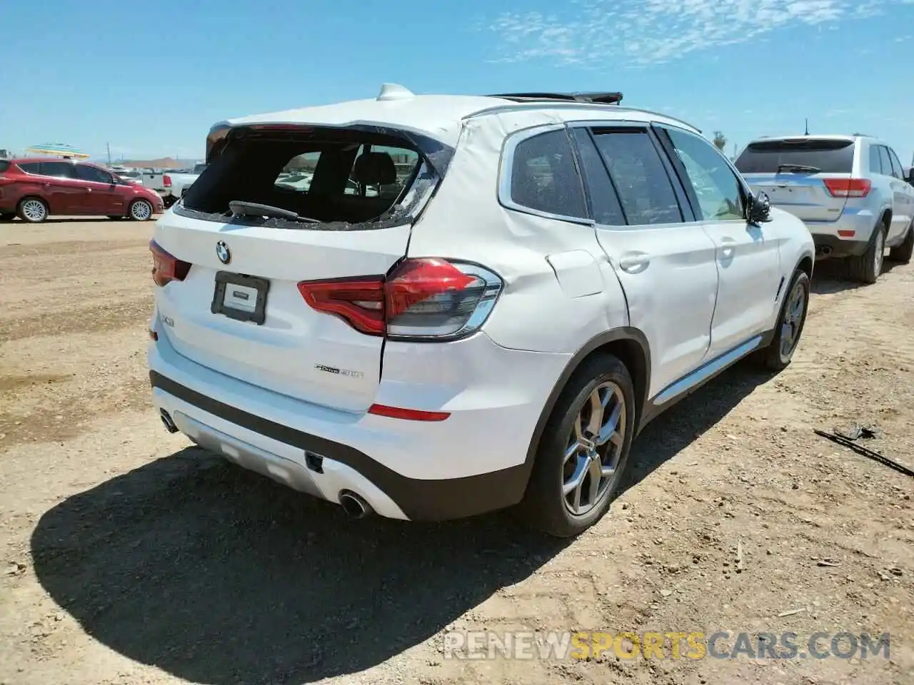 4 Photograph of a damaged car 5UXTY3C09M9F00566 BMW X3 2021