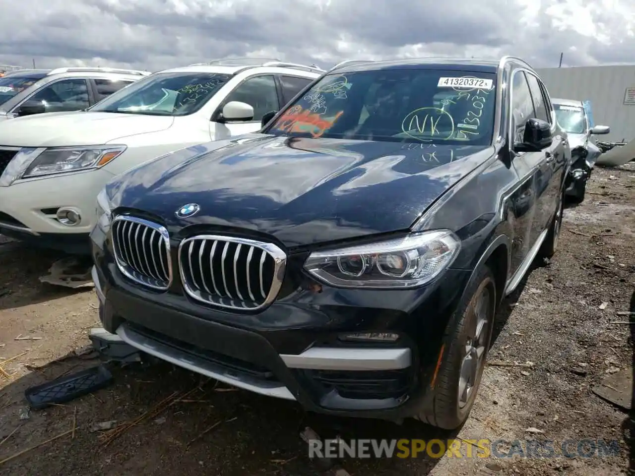 2 Photograph of a damaged car 5UXTY3C09M9F45104 BMW X3 2021