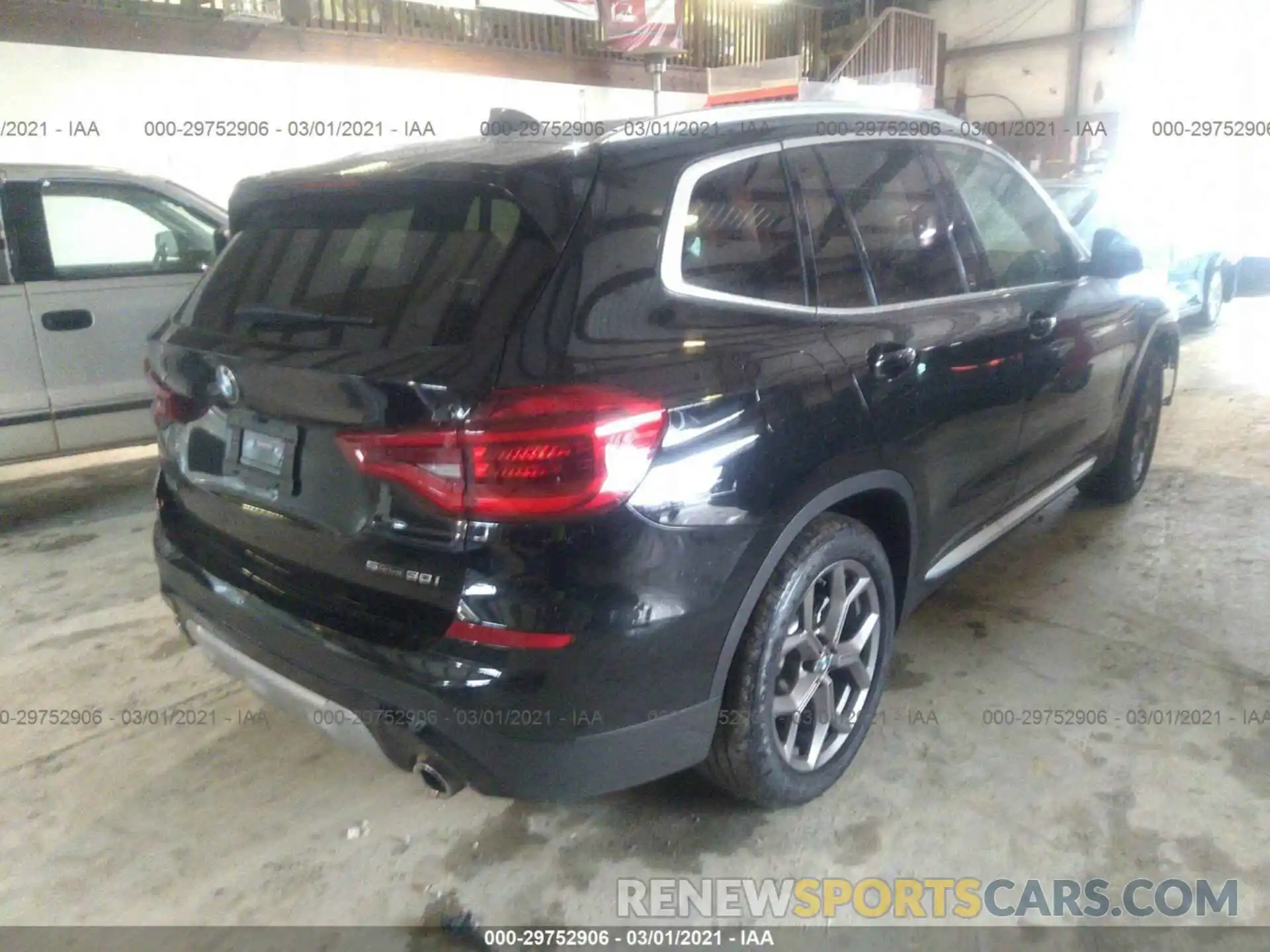 4 Фотография поврежденного автомобиля 5UXTY3C09M9F64915 BMW X3 2021