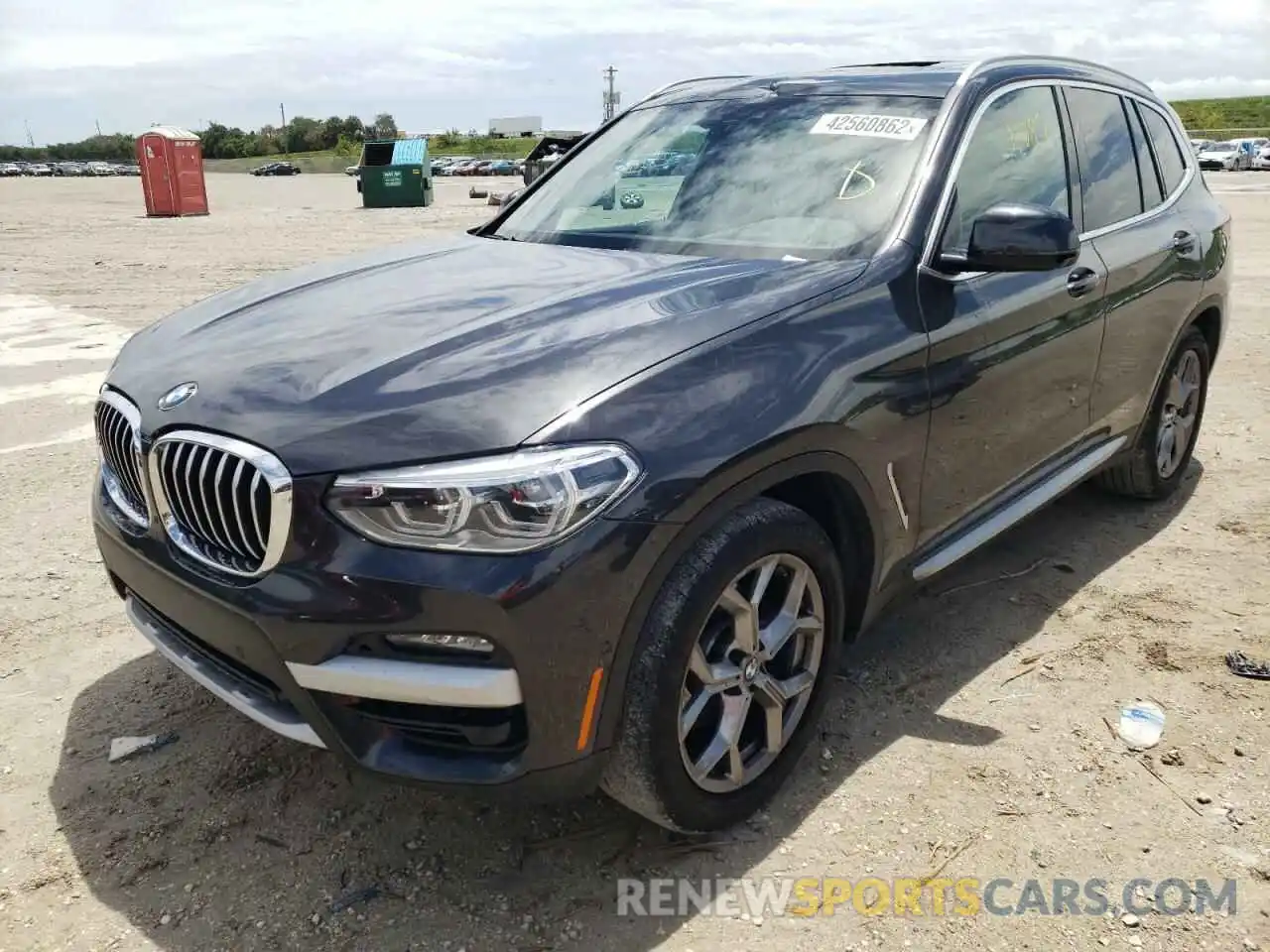 2 Photograph of a damaged car 5UXTY3C09M9F99275 BMW X3 2021