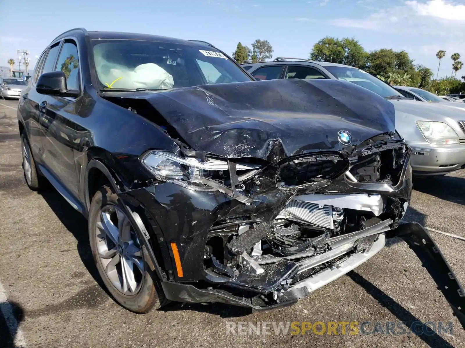 1 Photograph of a damaged car 5UXTY3C09M9G99294 BMW X3 2021