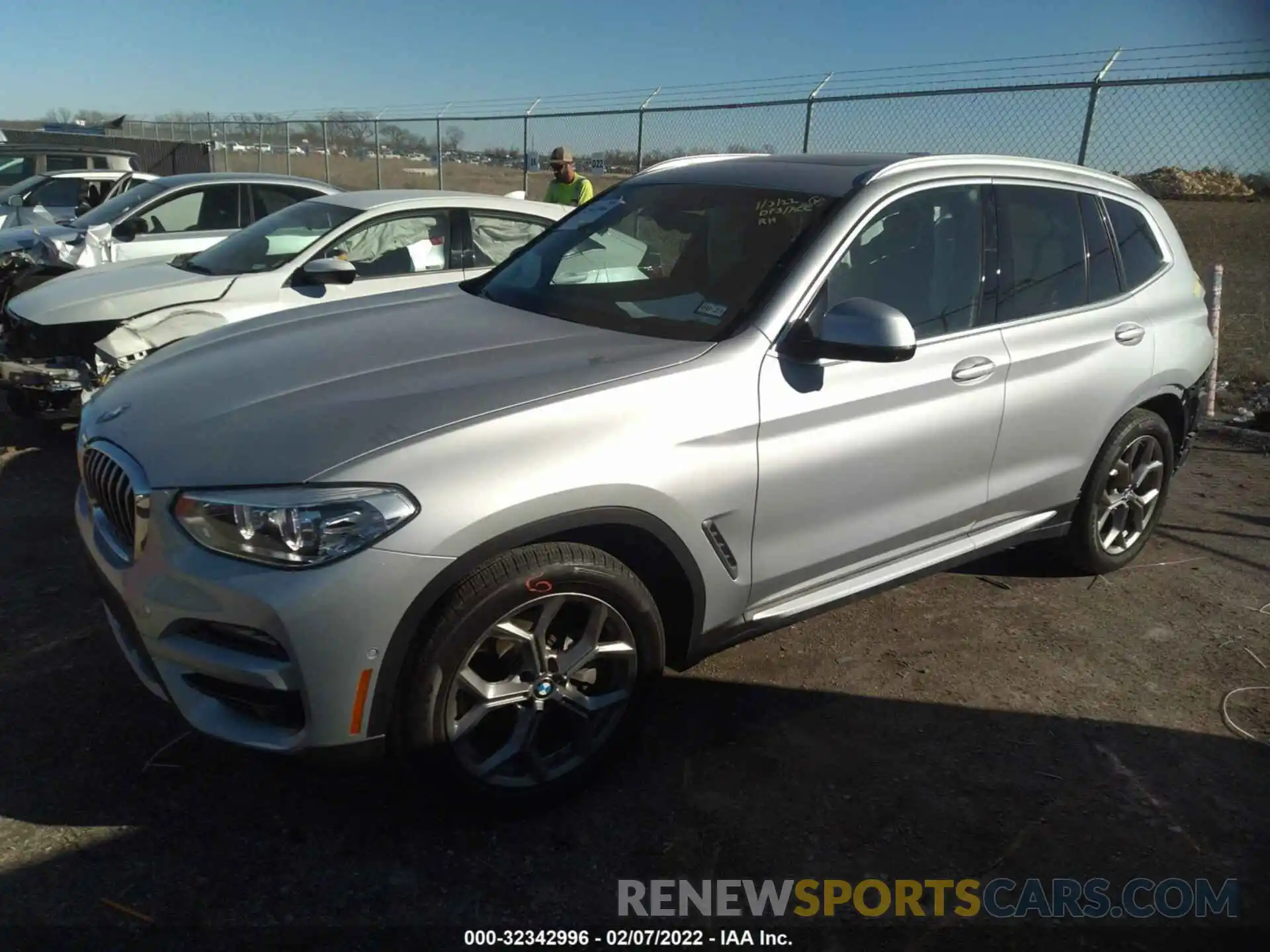 2 Photograph of a damaged car 5UXTY3C09M9H50549 BMW X3 2021