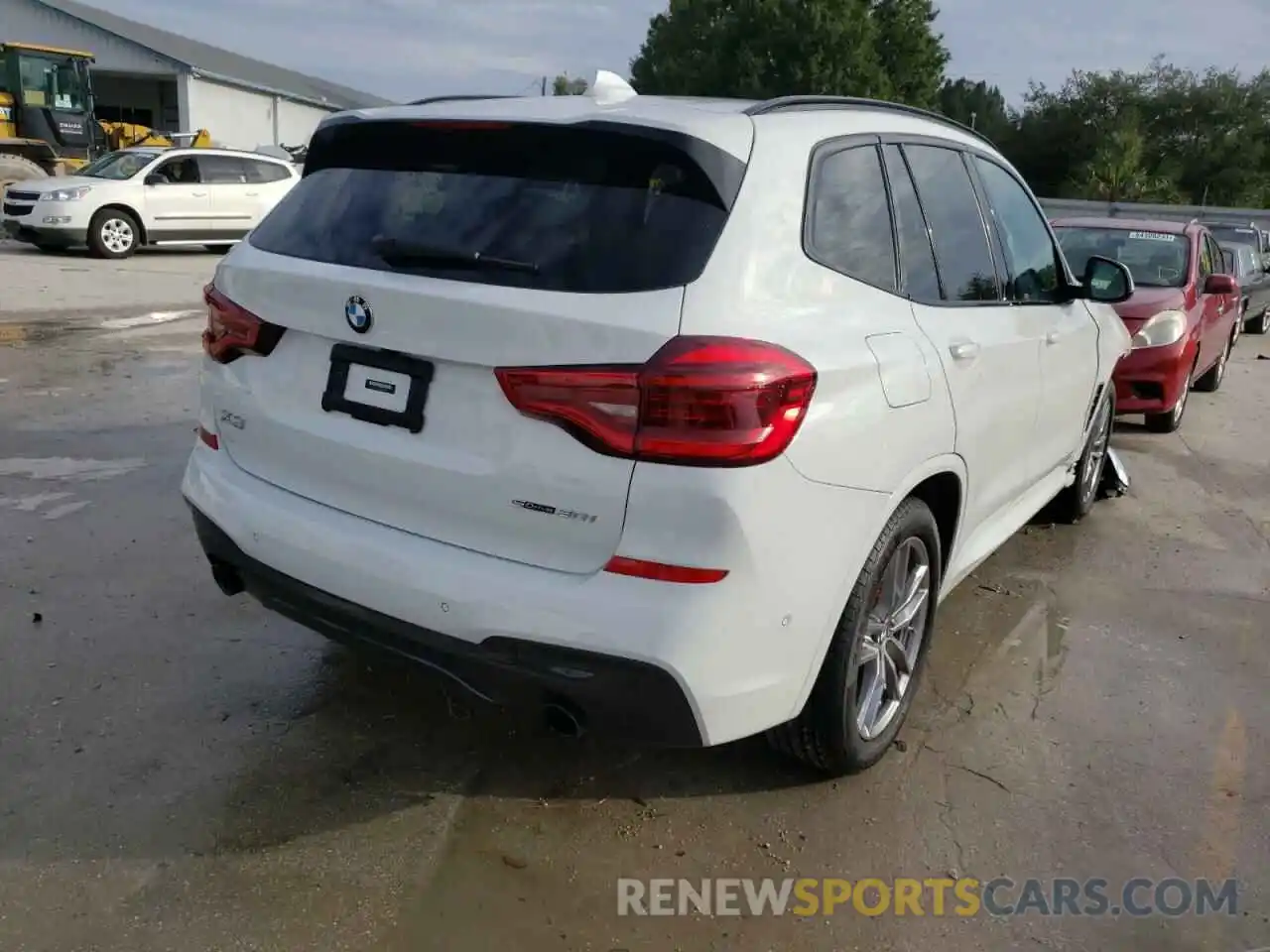 4 Photograph of a damaged car 5UXTY3C09M9H85575 BMW X3 2021